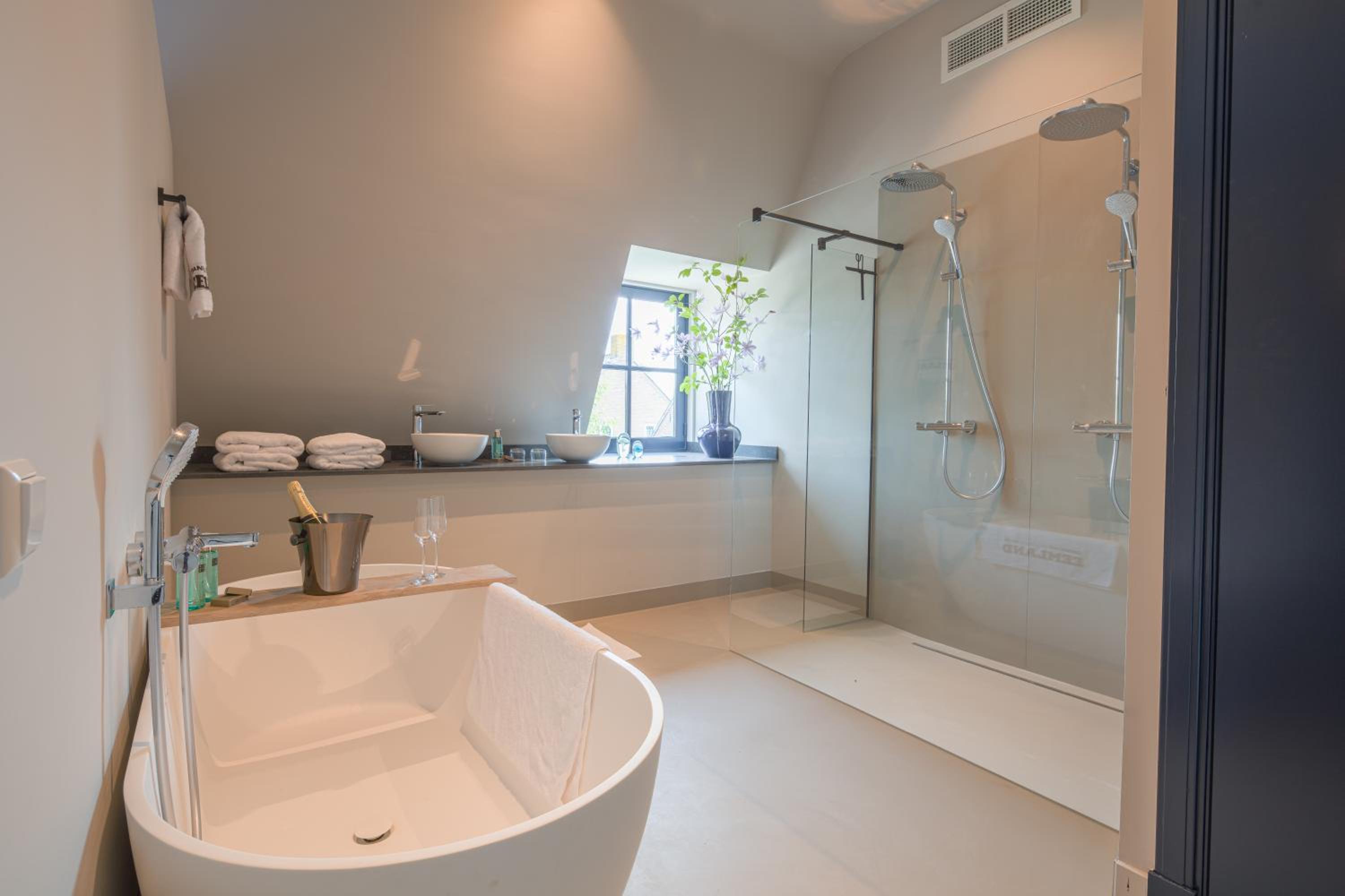 Superior Double Room - Photo 3