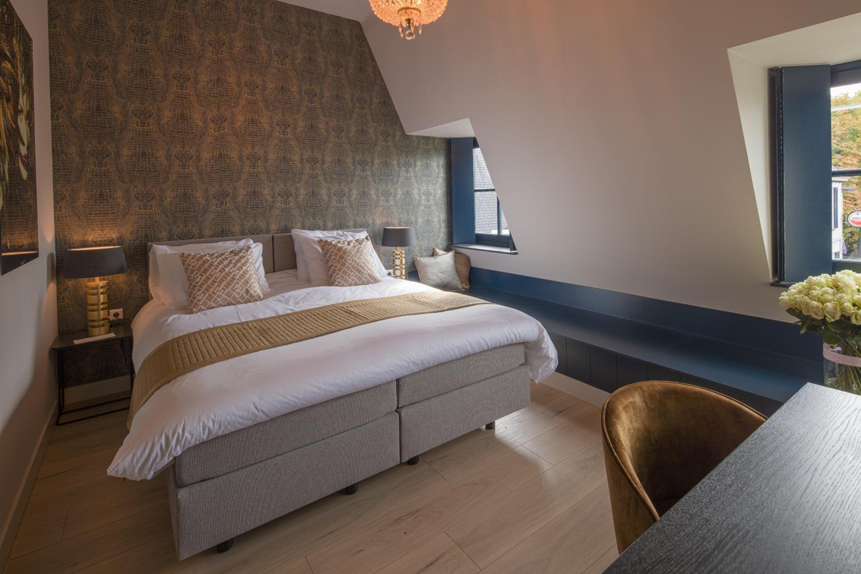 Deluxe Double or Twin Room - Photo 7