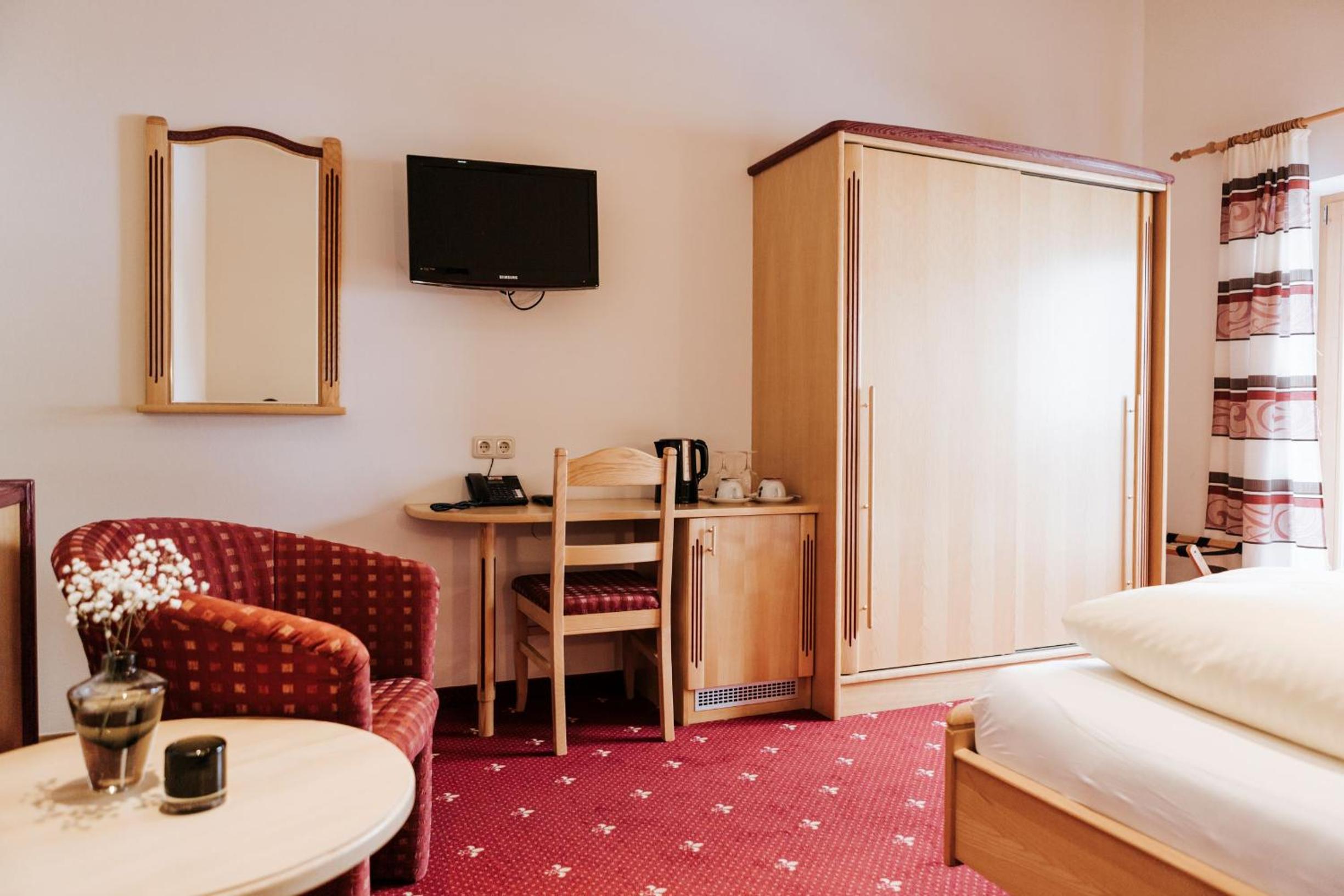 Double Room With Balcony photo 2