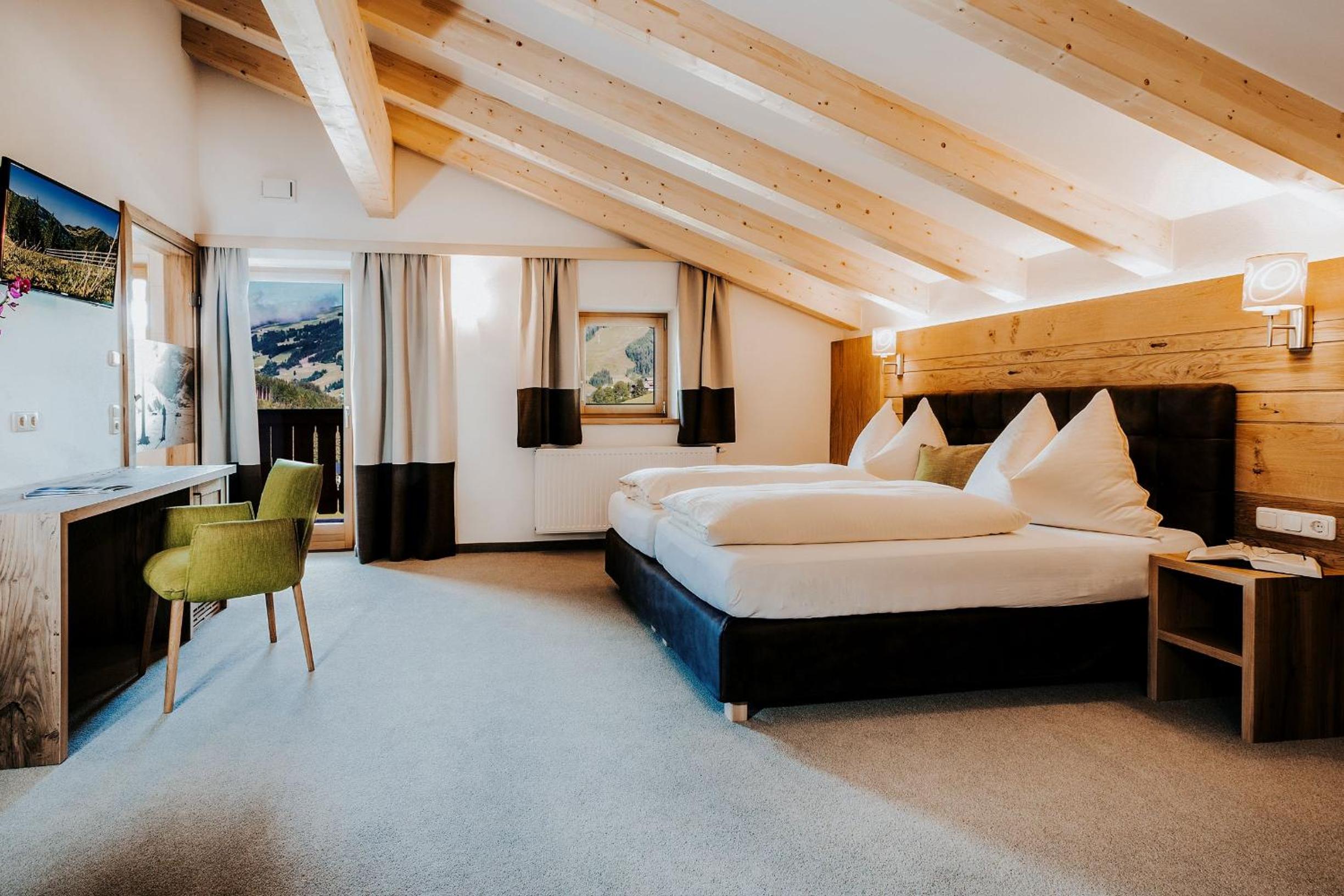 Superior Double Room - Photo 1