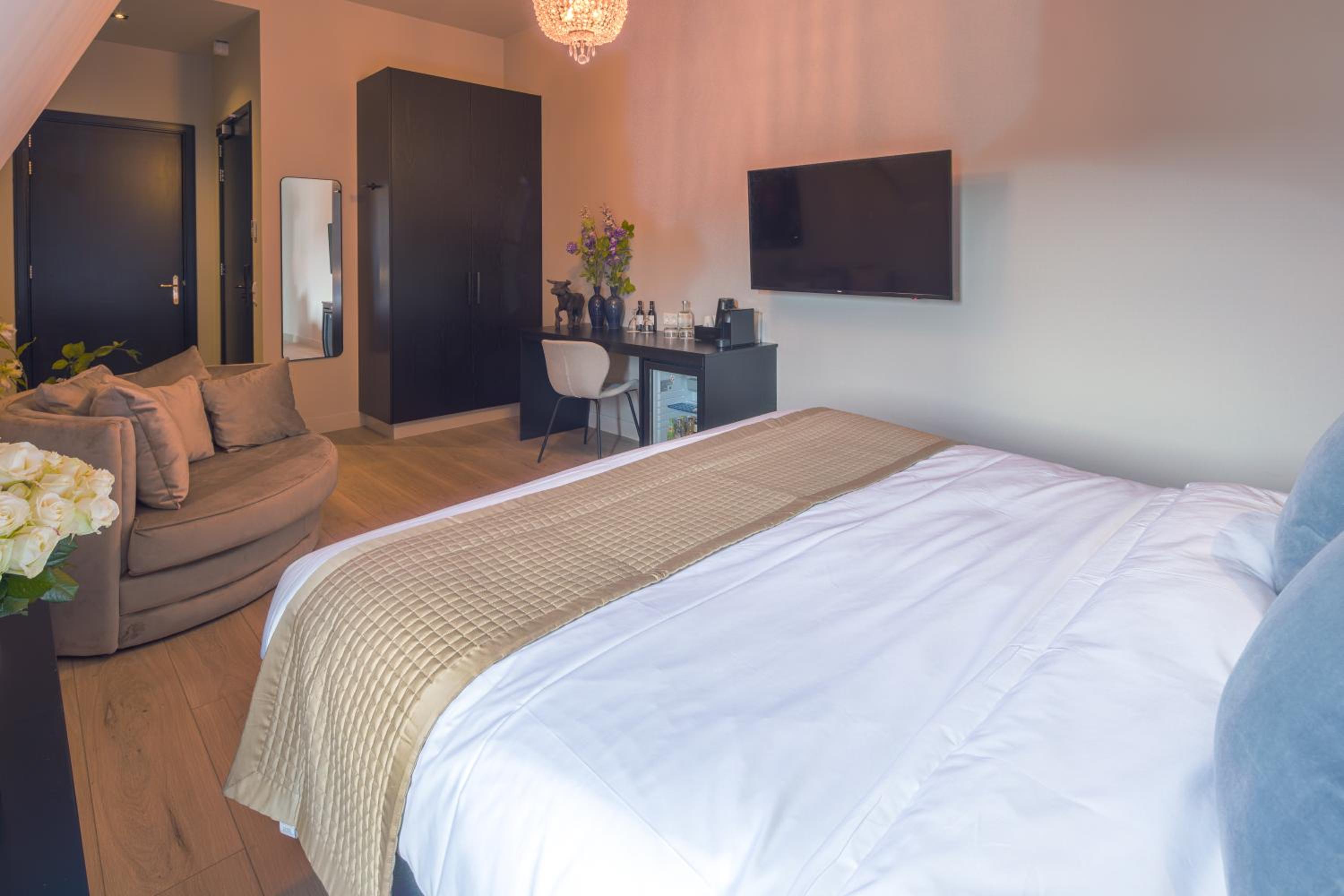 Superior Double Room - Photo 4