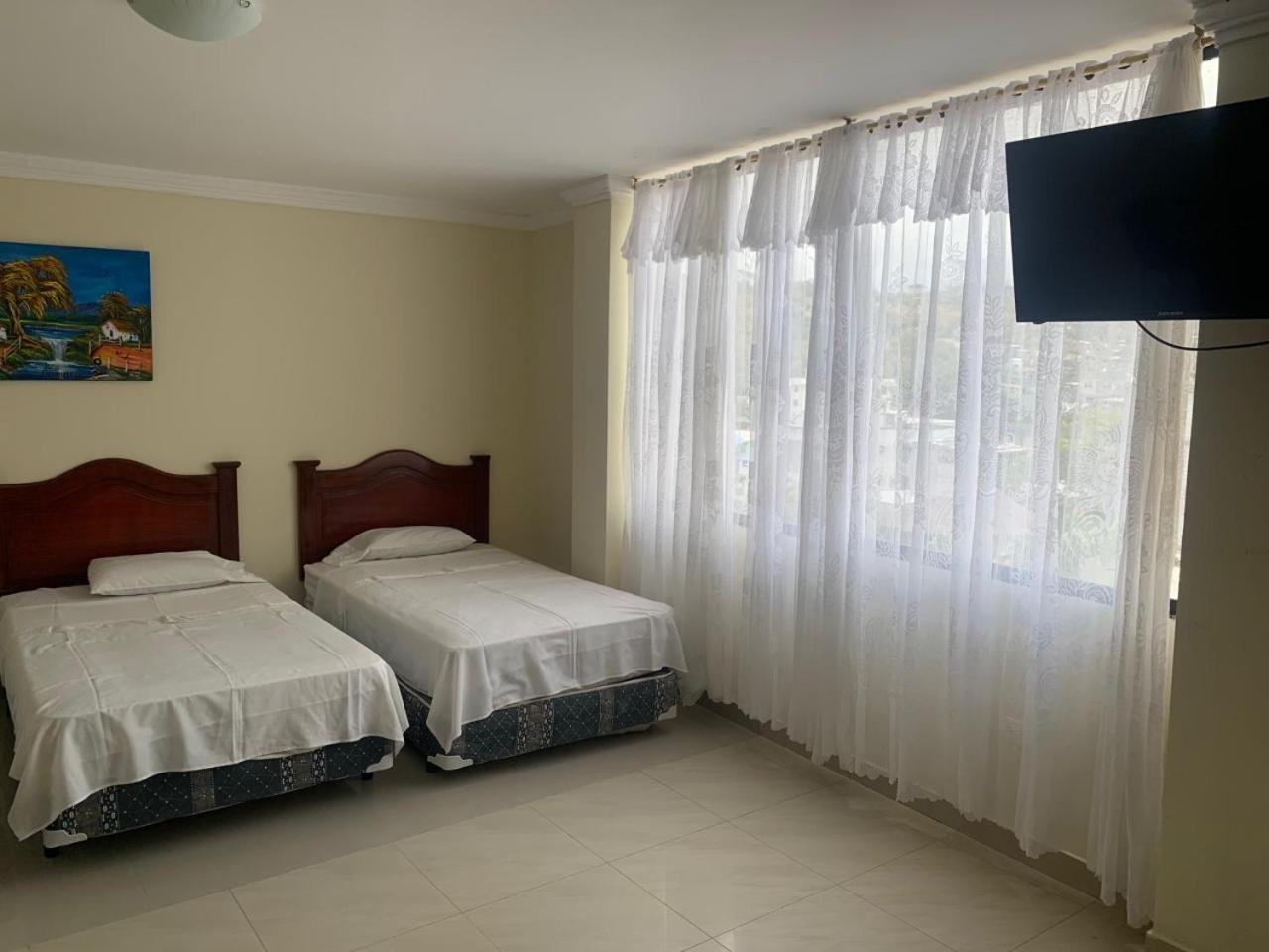 Family Room with Sea View photo 3