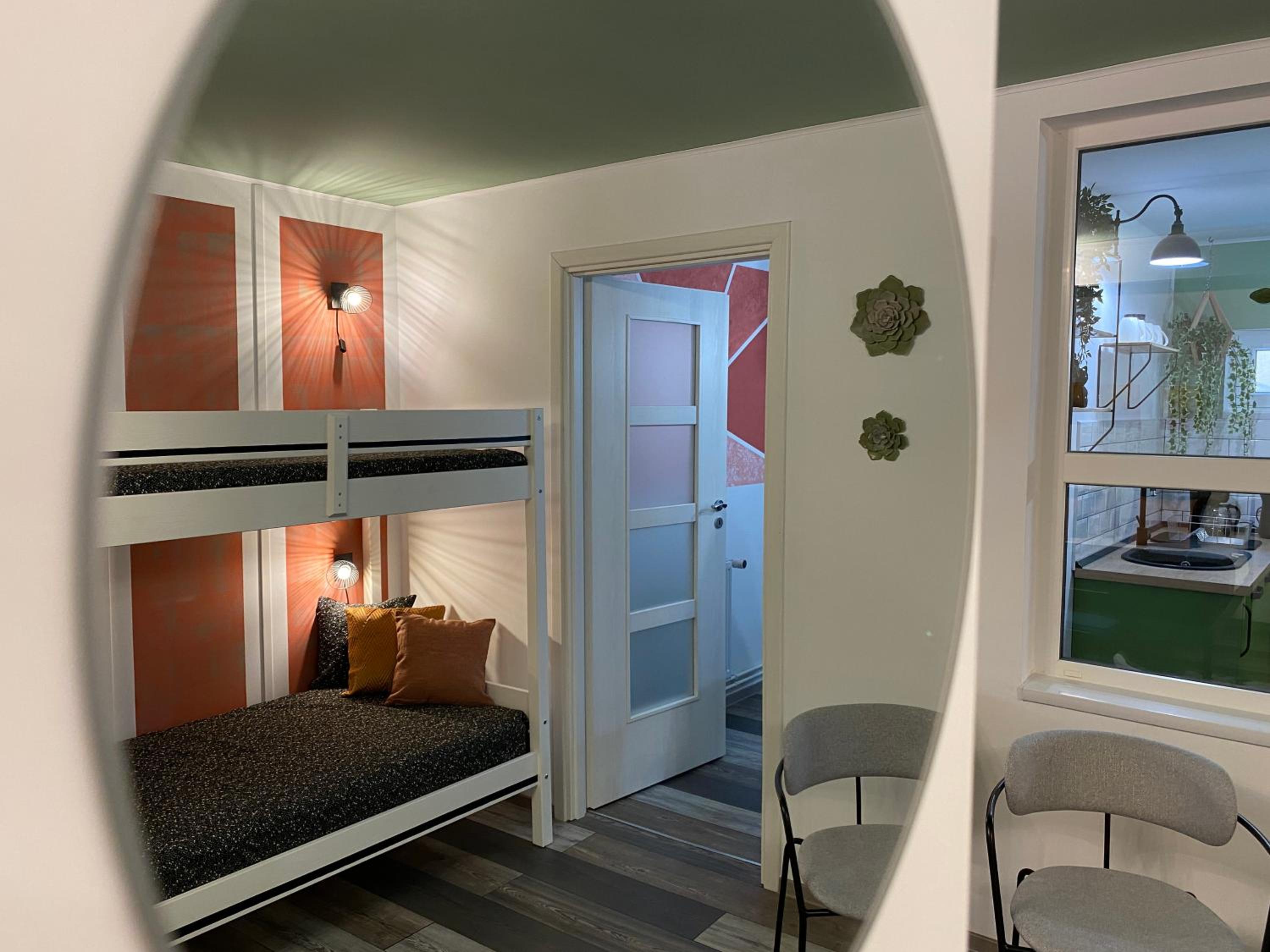 One-Bedroom Apartment - Photo 19