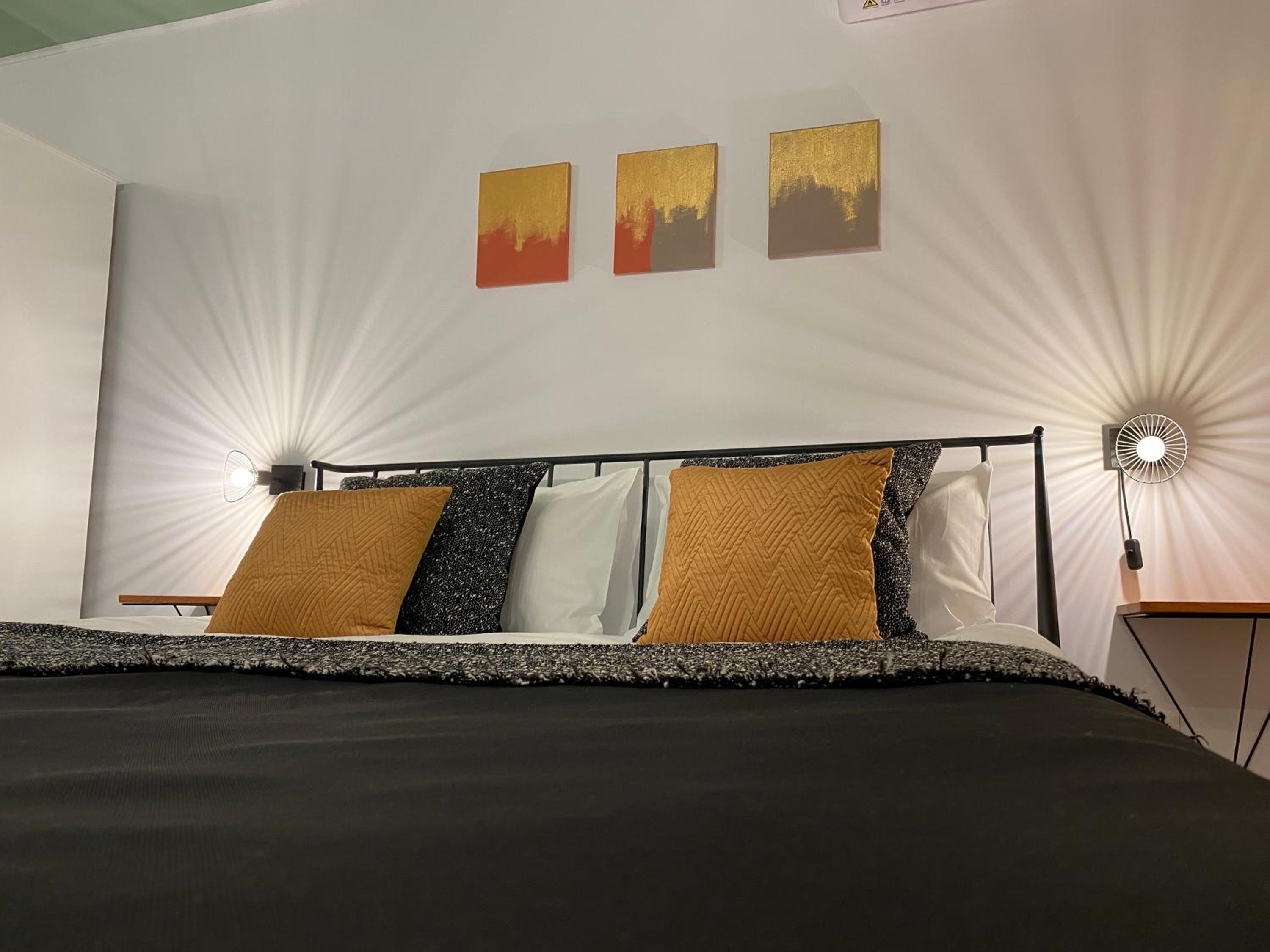 One-Bedroom Apartment - Photo 29
