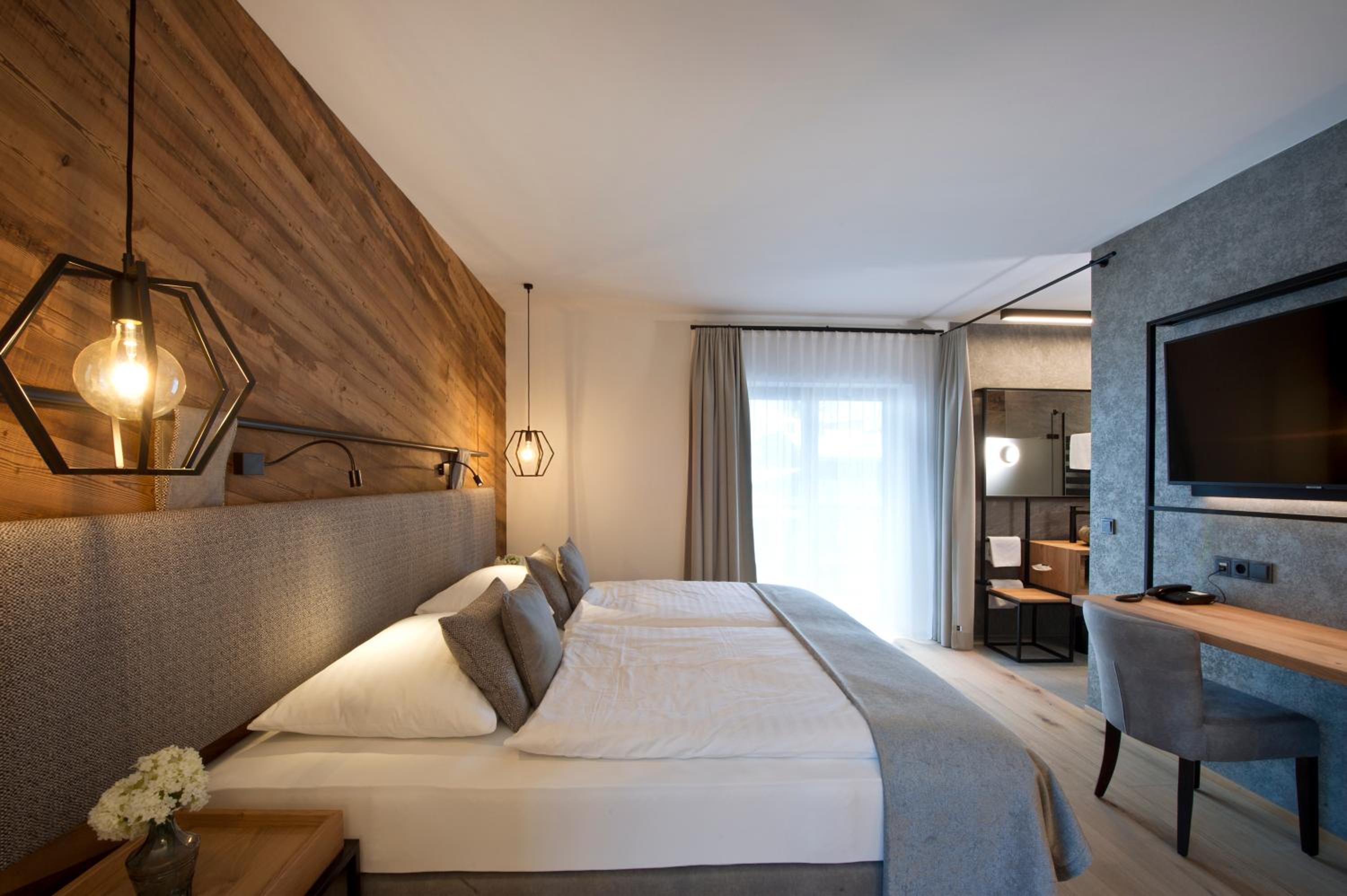 Double or Twin Room - Photo 15