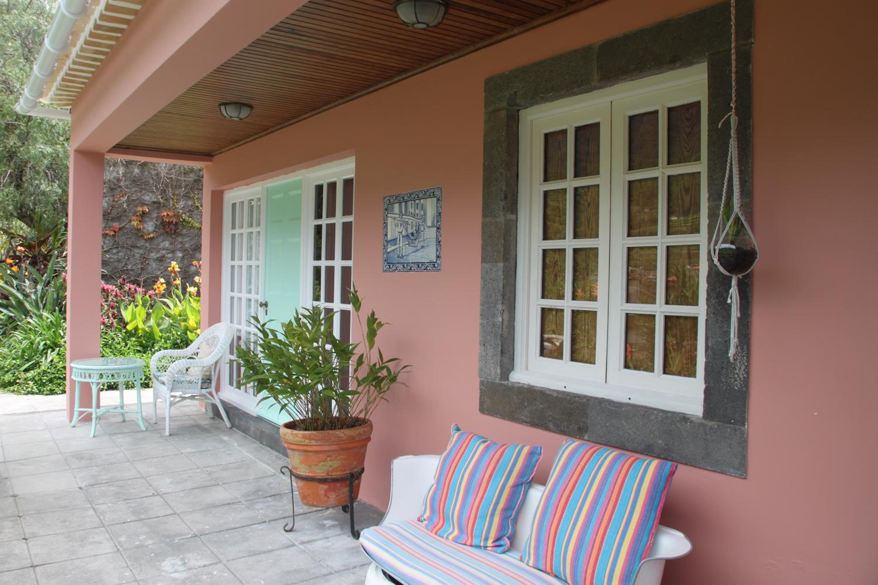 Double Room with Private Bathroom - Photo 15