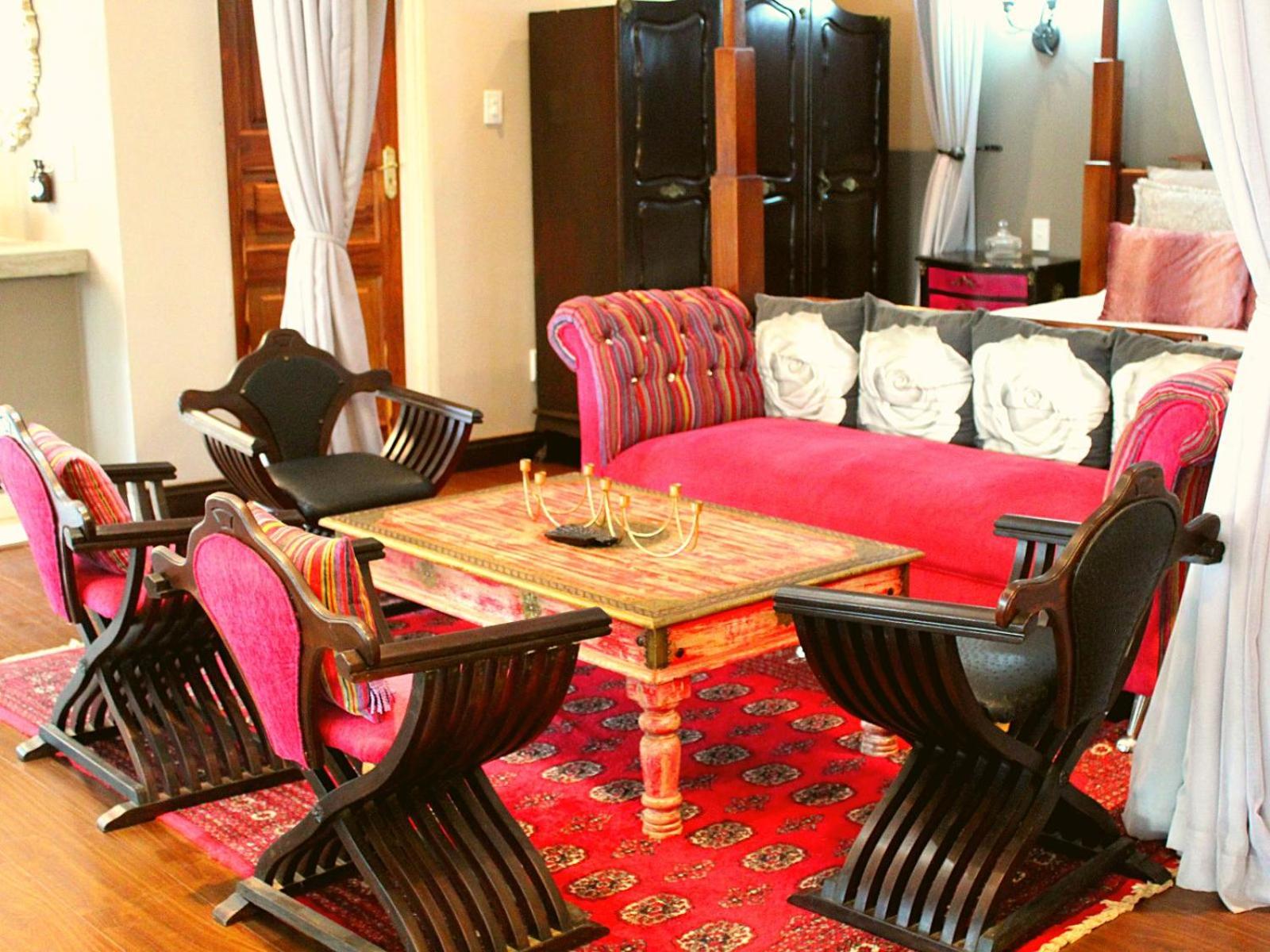 Suite - Photo 7