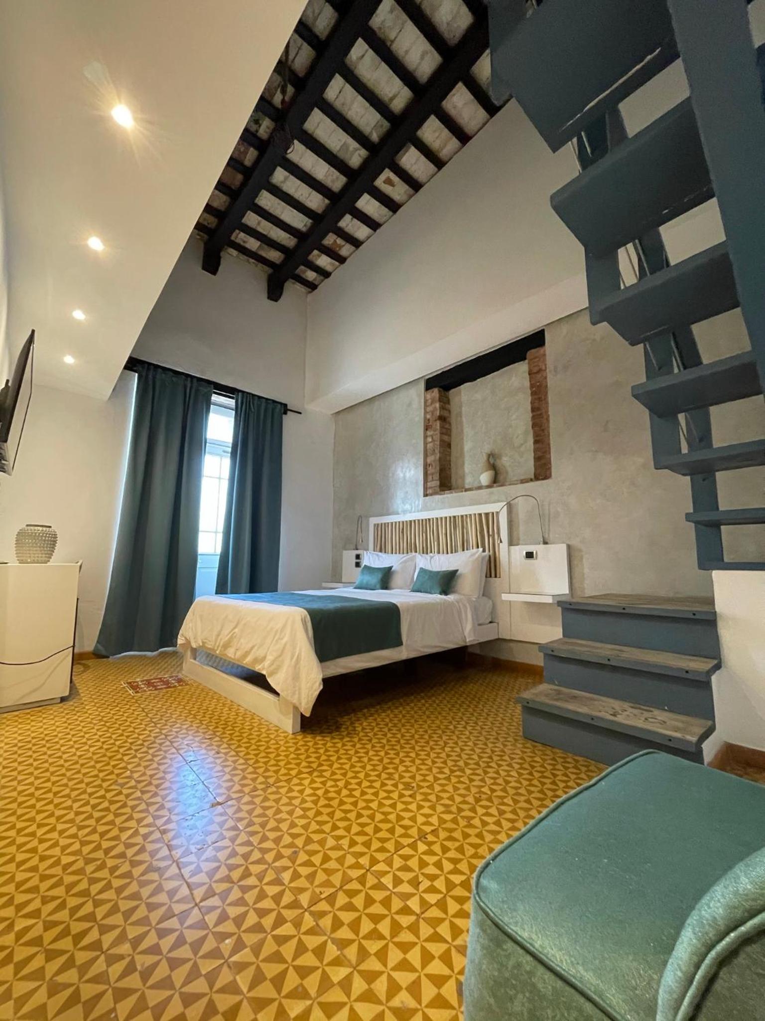 Family Suite with Balcony photo 1