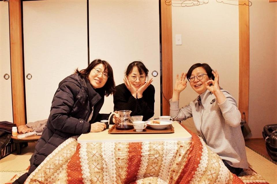 Japanese-Style Quadruple Room with Shared Bathroom photo 3