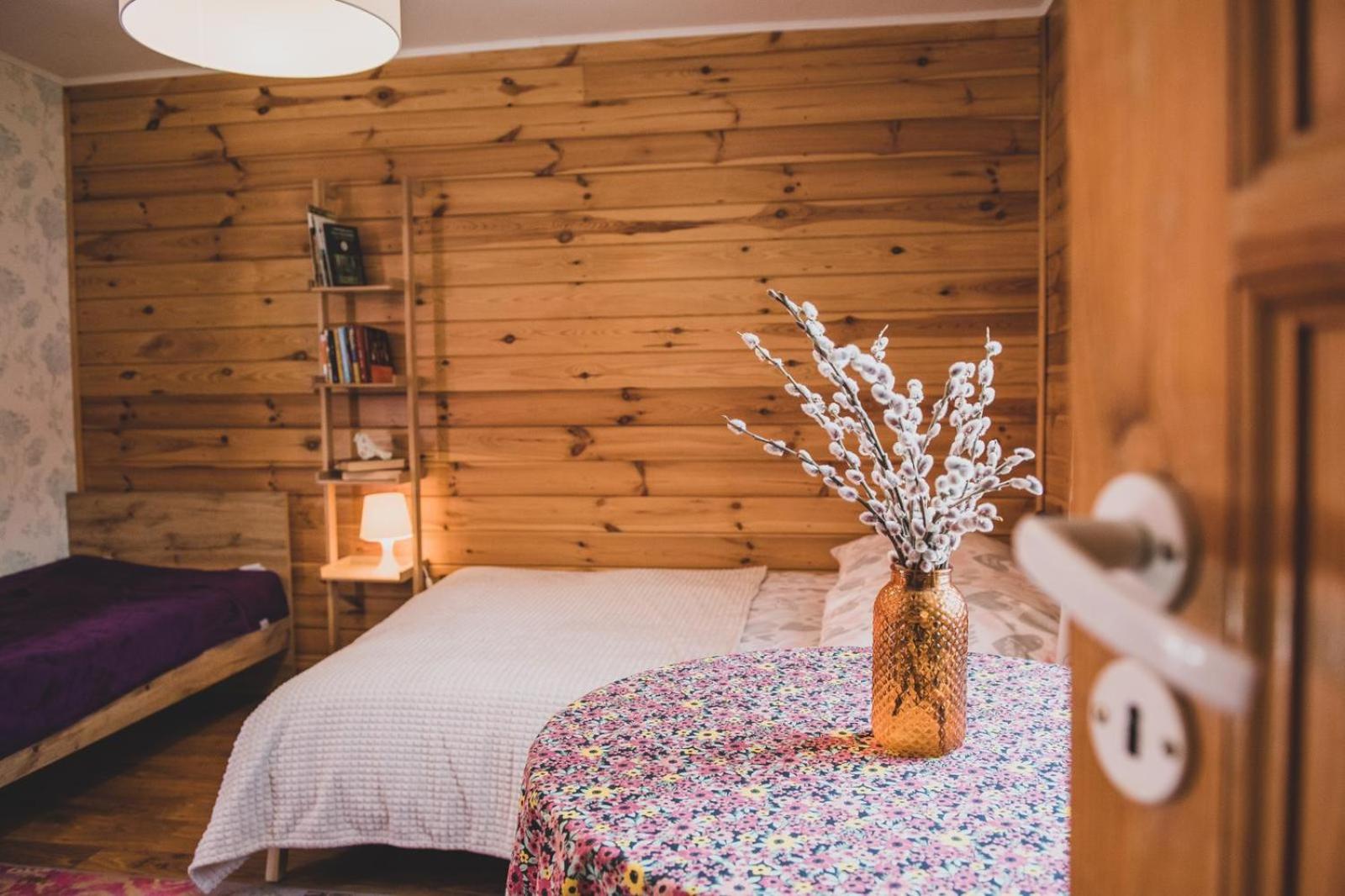 Twin Room - Photo 2