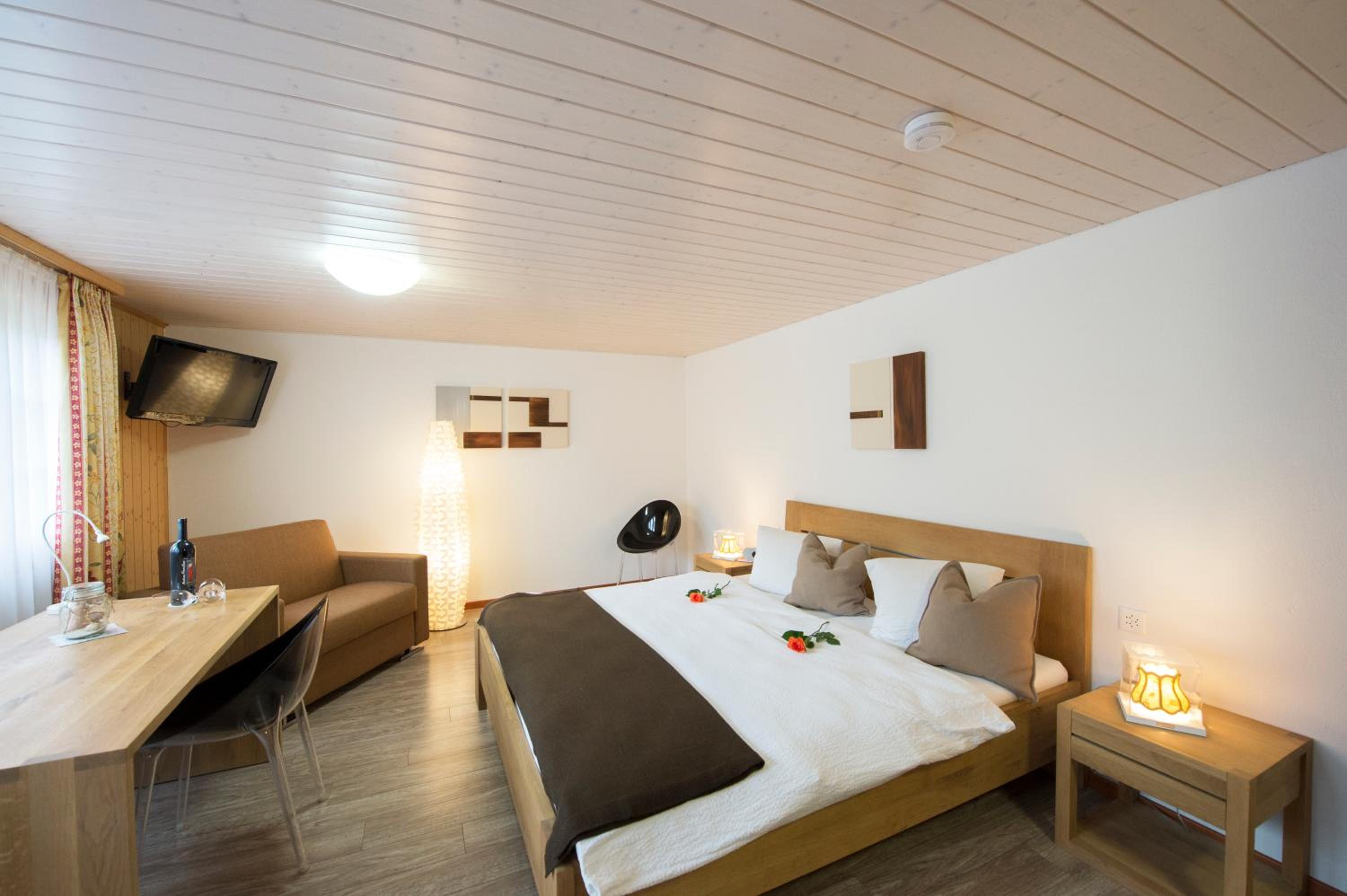 Deluxe Double Room photo 2