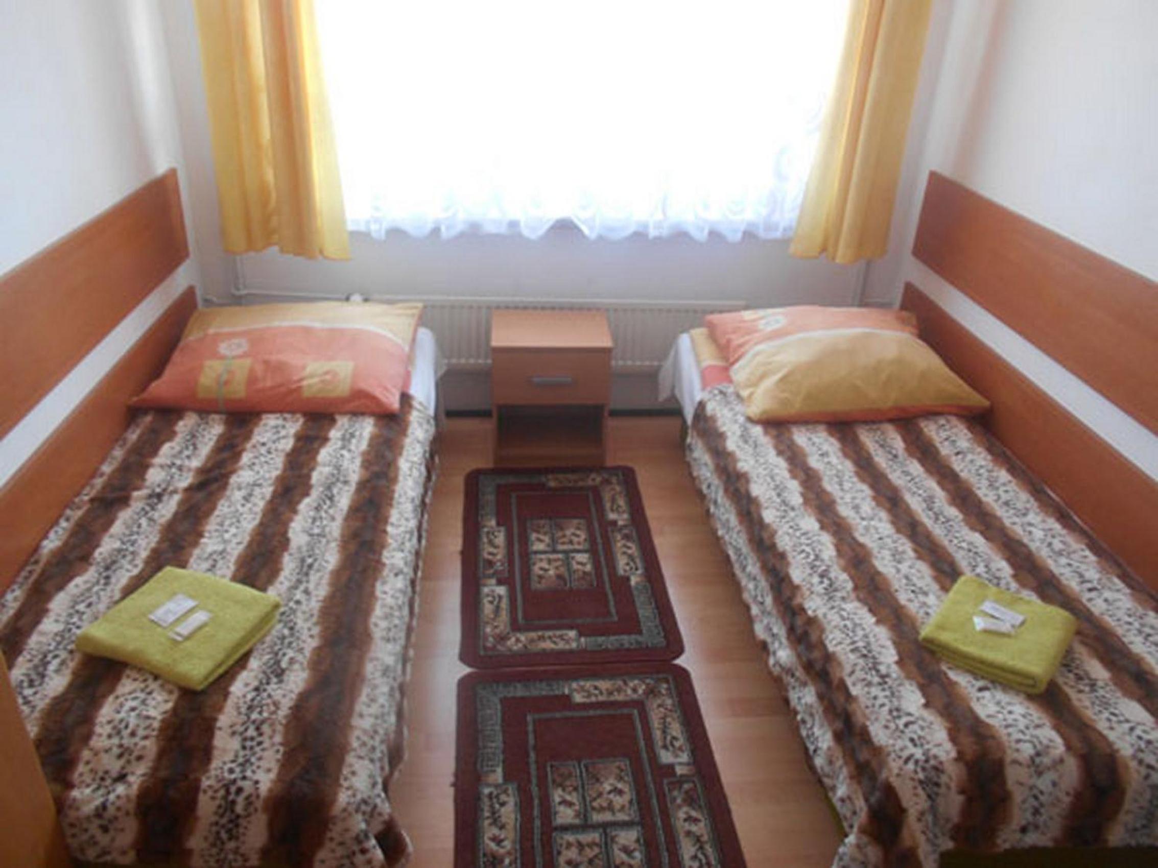 Double Room with Shared Bathroom photo 3