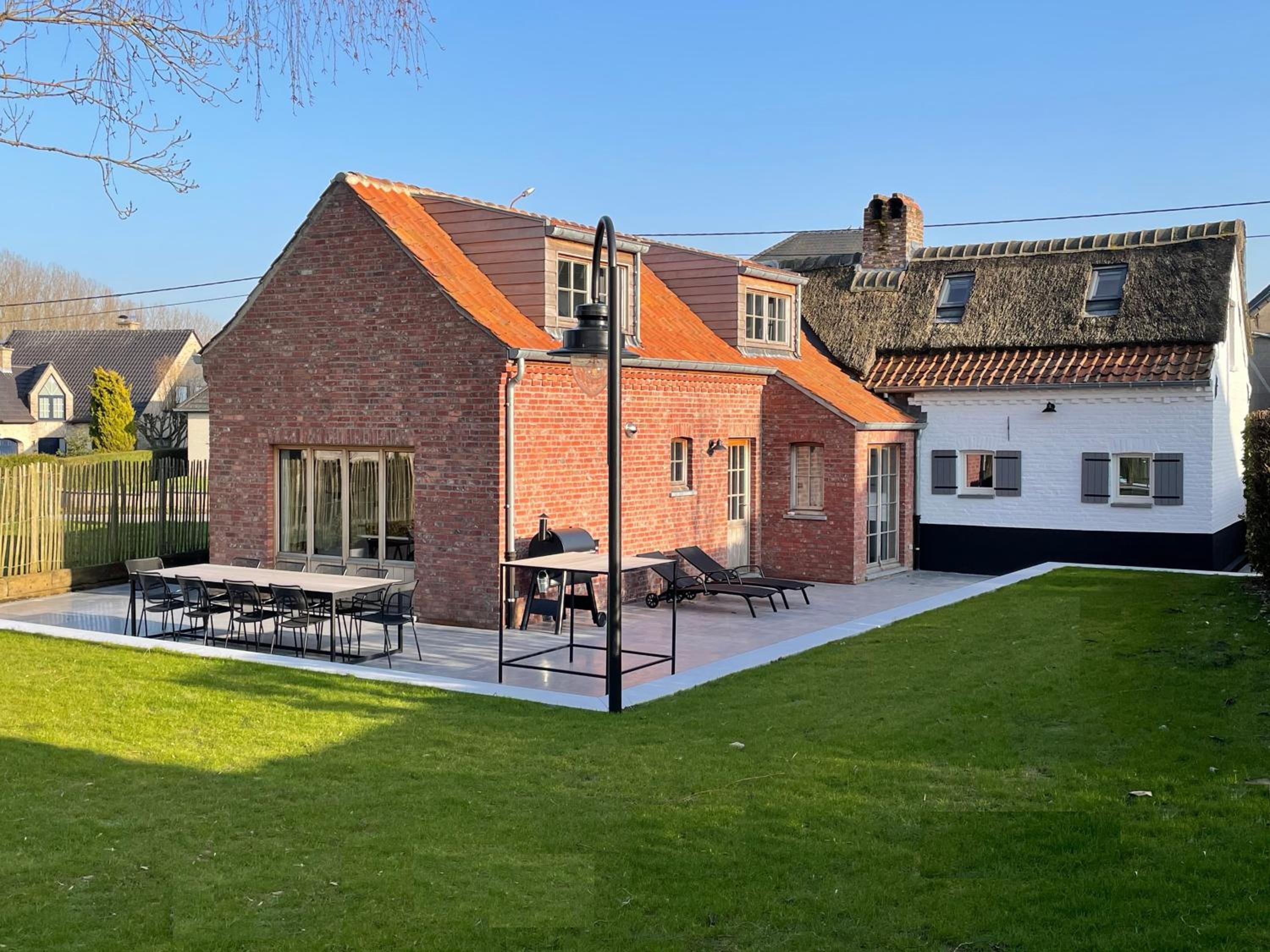 Four-Bedroom House photo 3