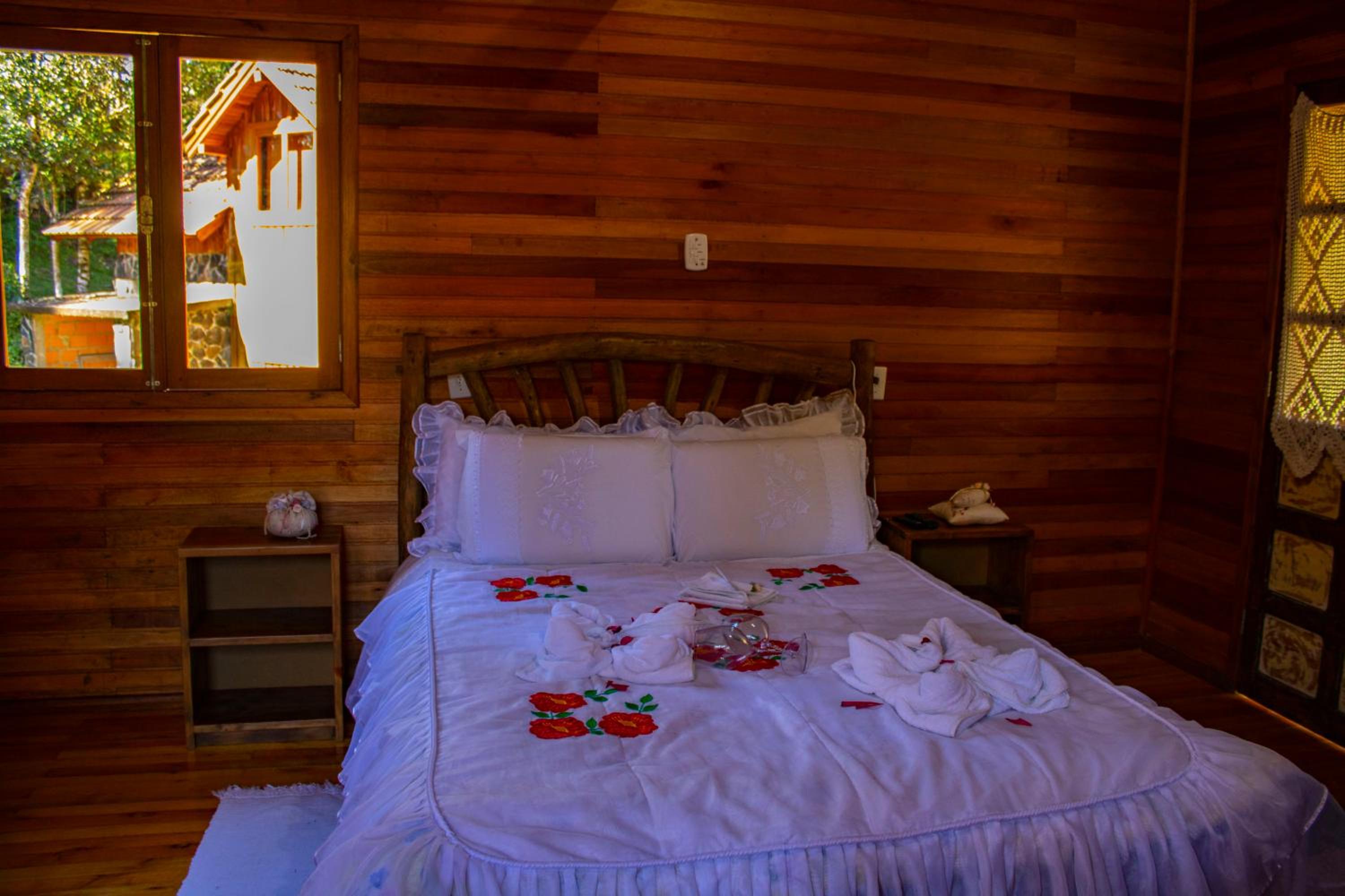 Suite with Spa Bath - Photo 11
