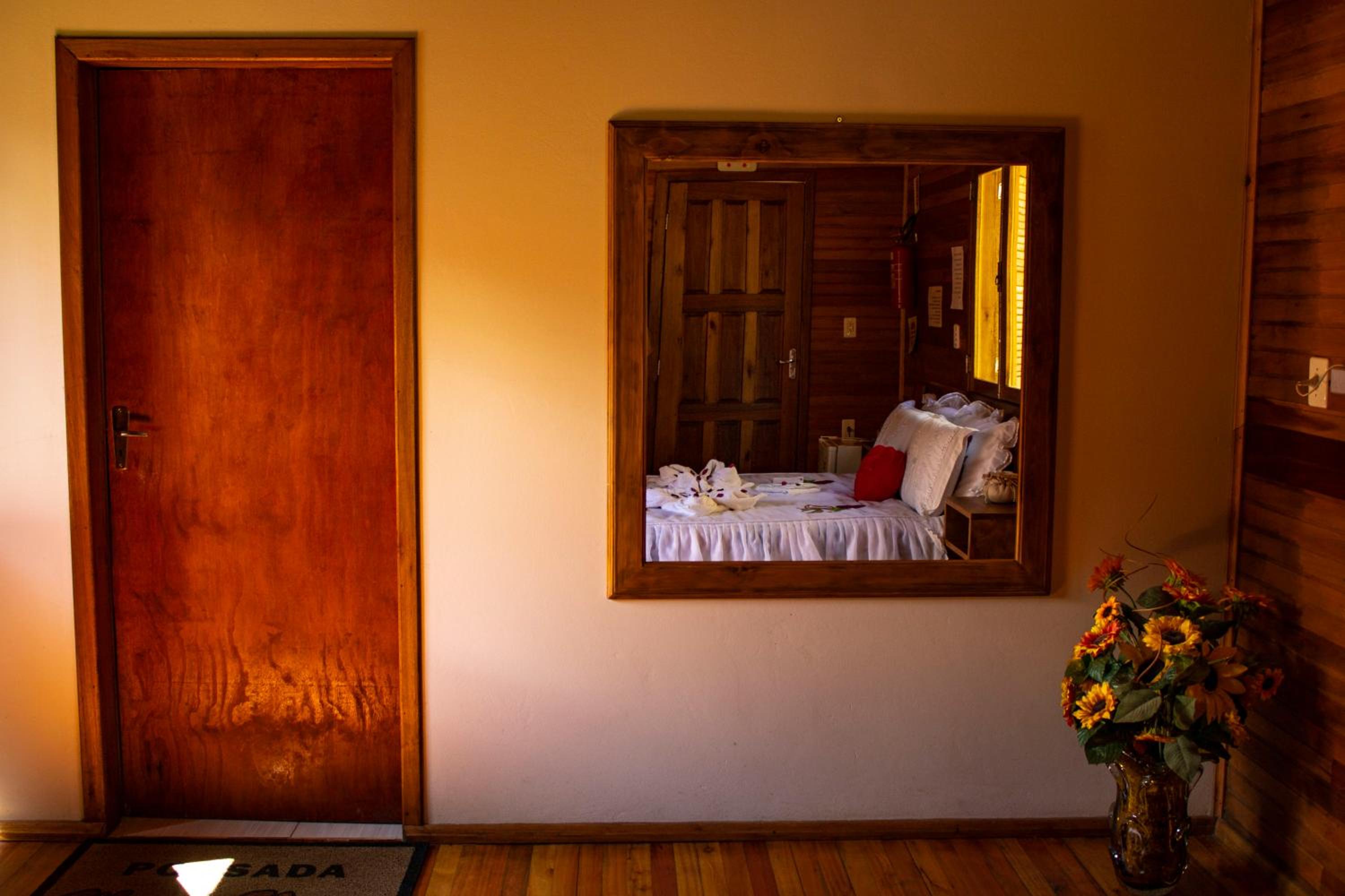 Deluxe Suite with Spa Bath - Photo 12
