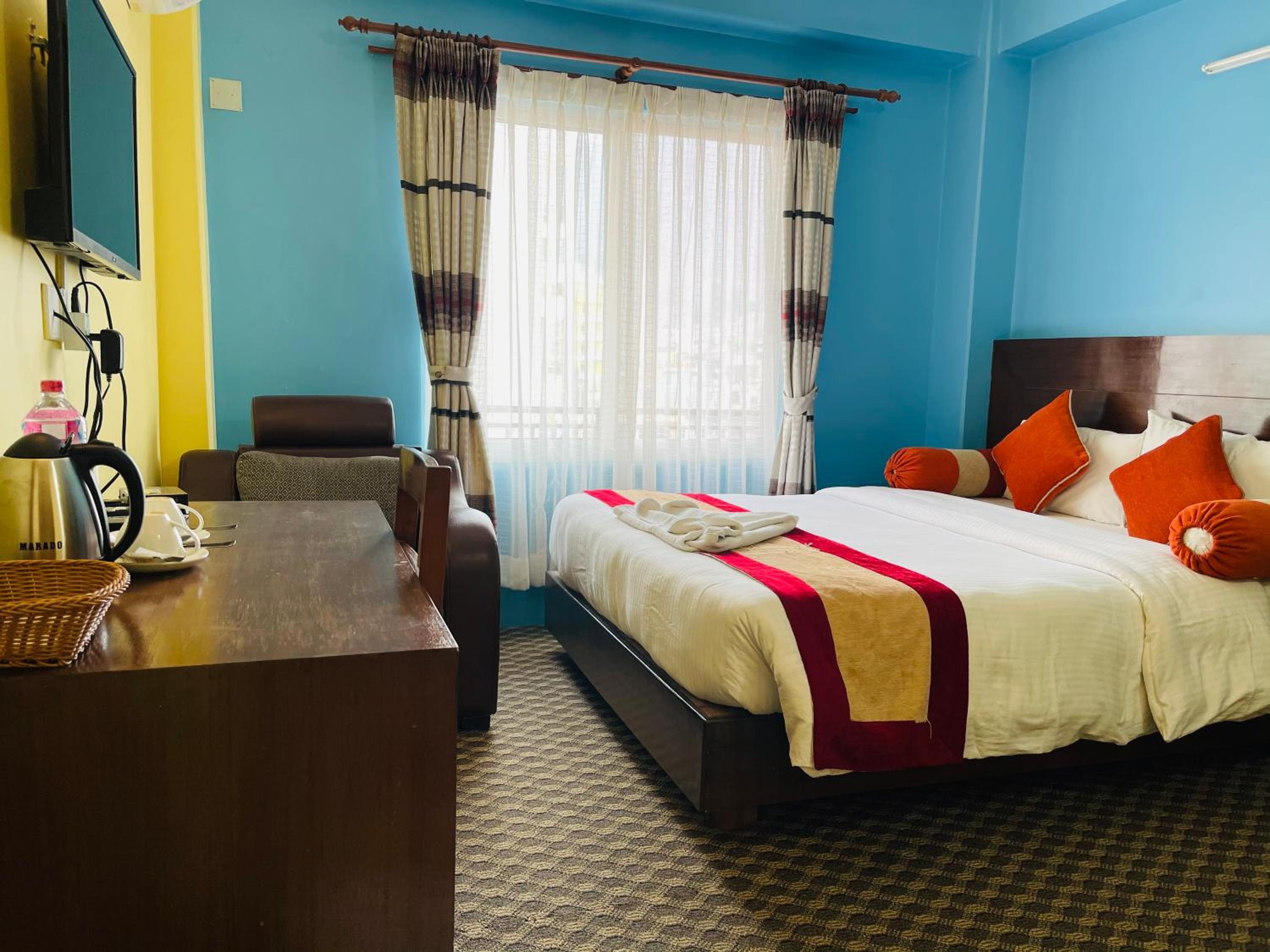 Deluxe Single Room