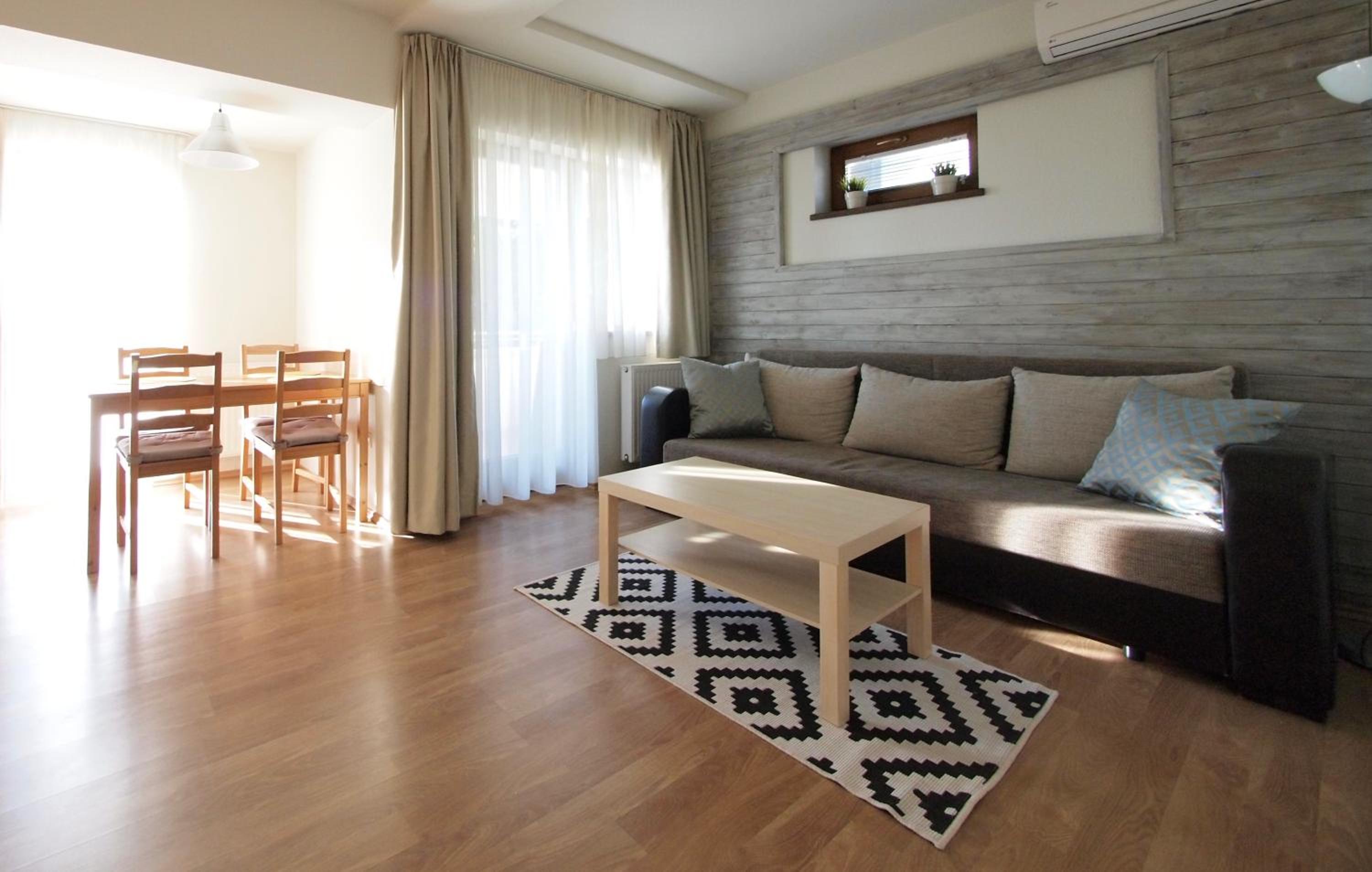 Apartment with Lake View photo 3