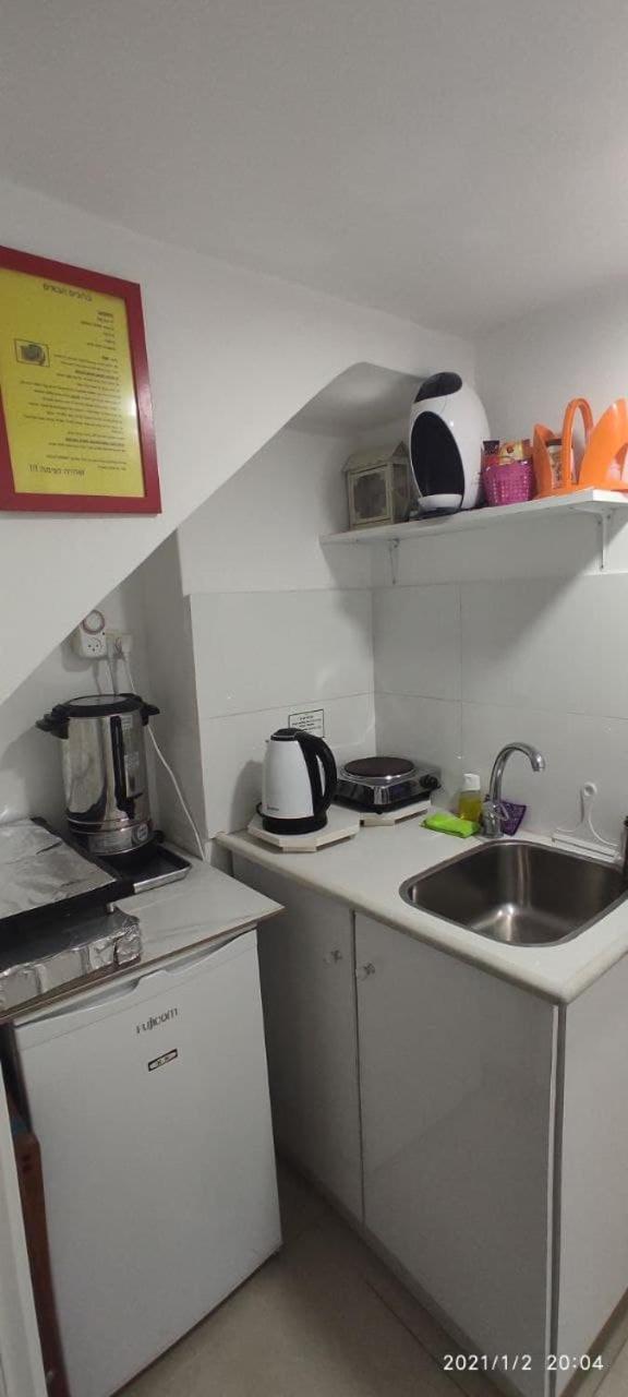 One-Bedroom Apartment - Photo 13