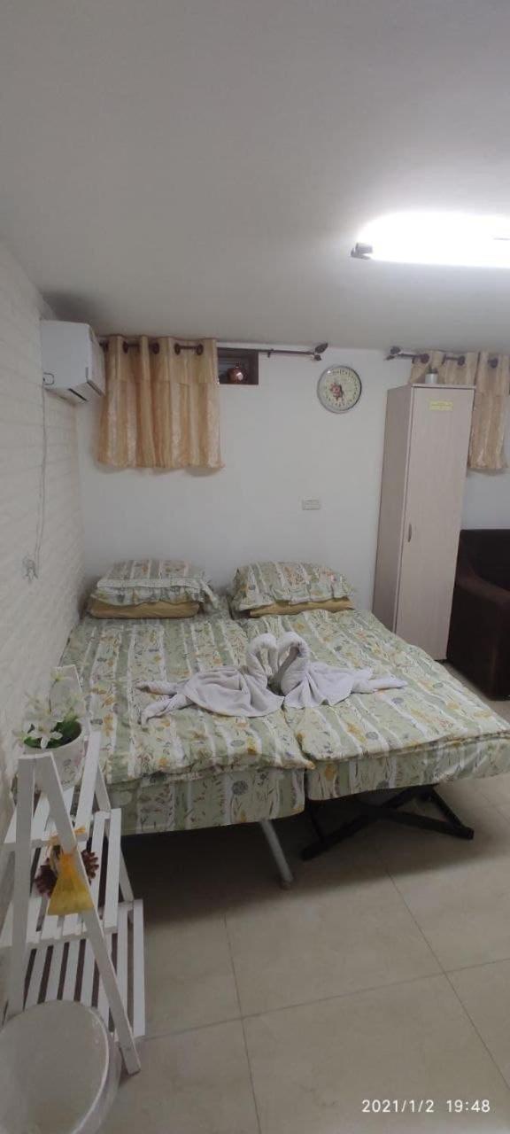 One-Bedroom Apartment - Photo 19
