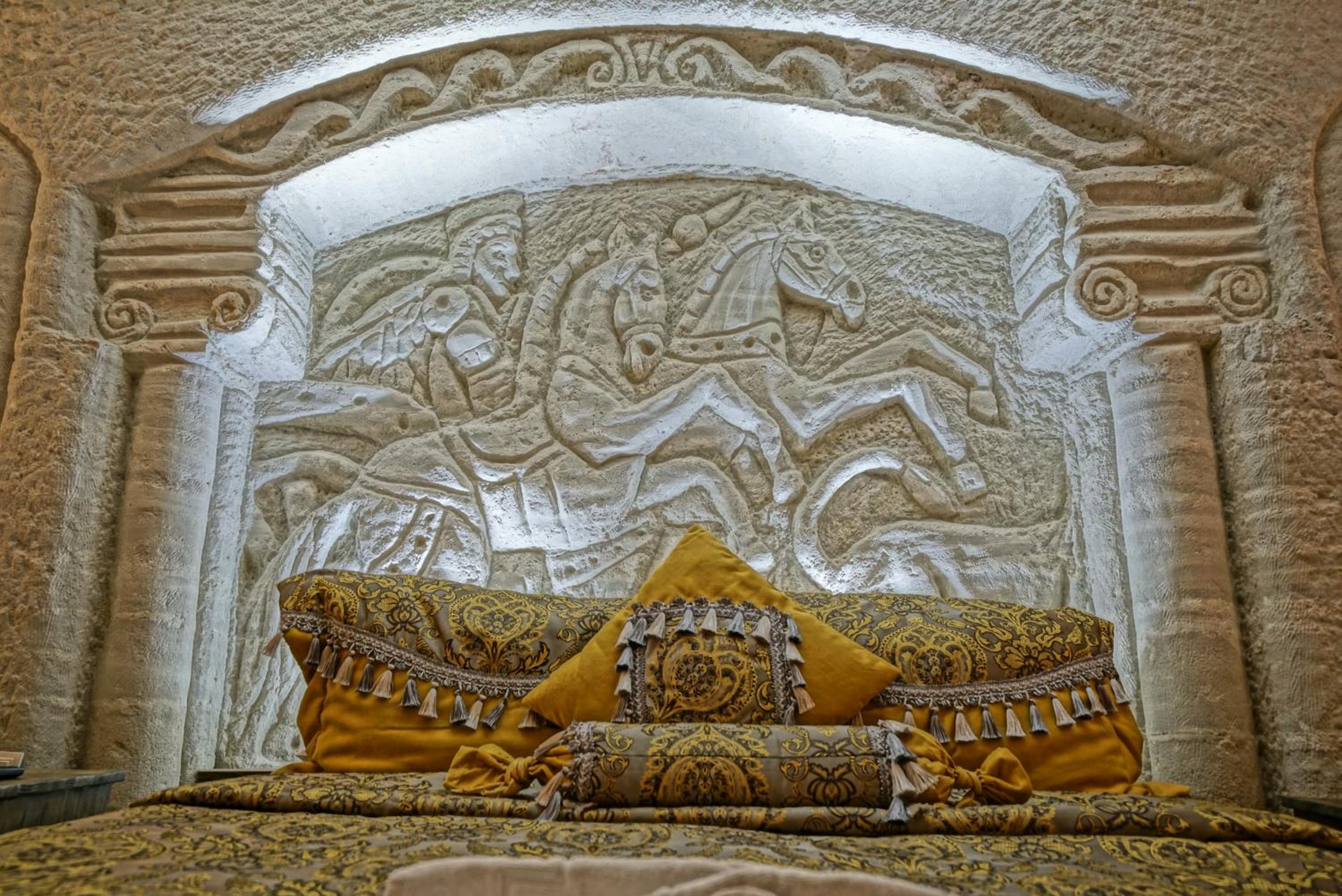 Deluxe Cave Room - Photo 78