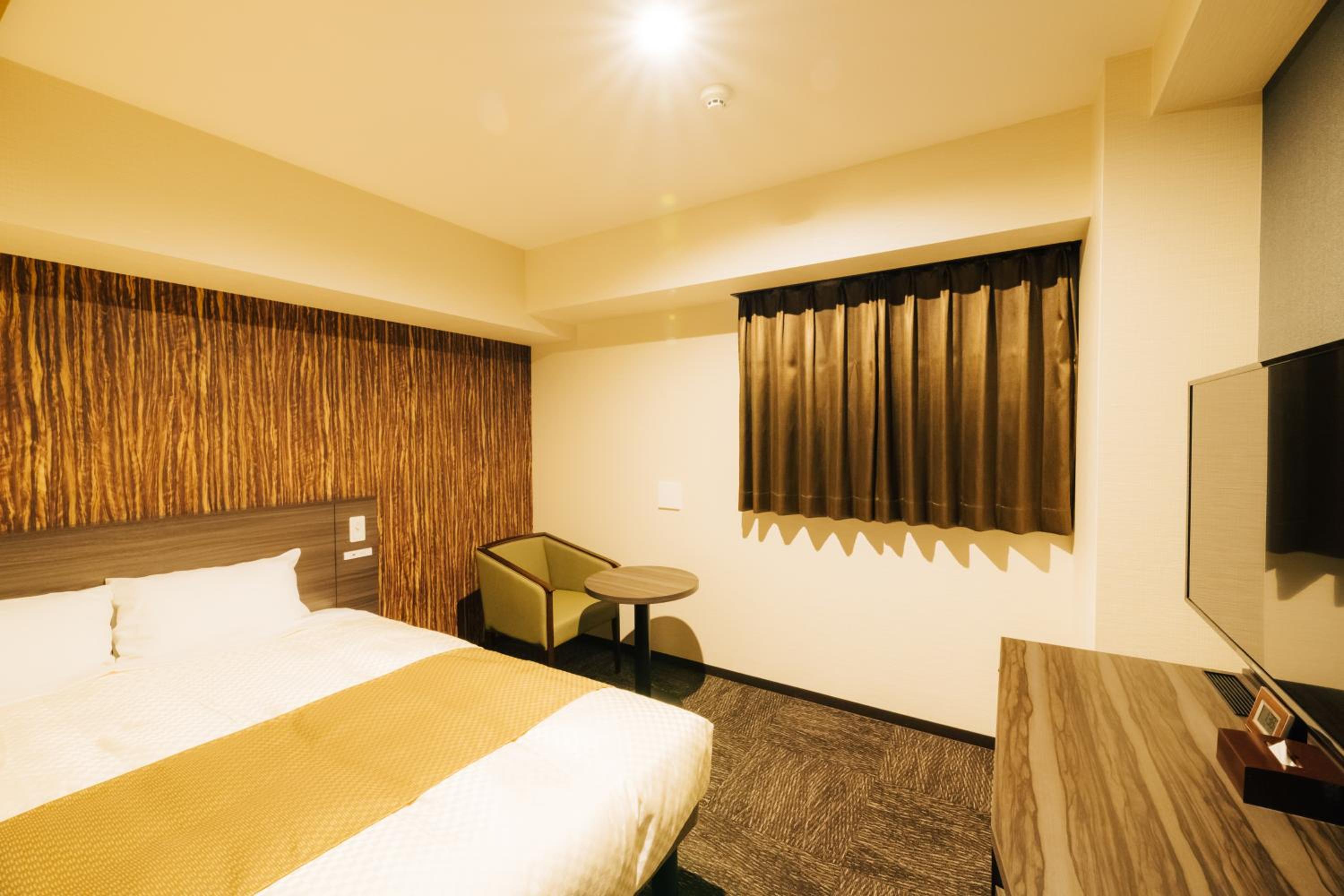 Deluxe Double Room - Photo 7