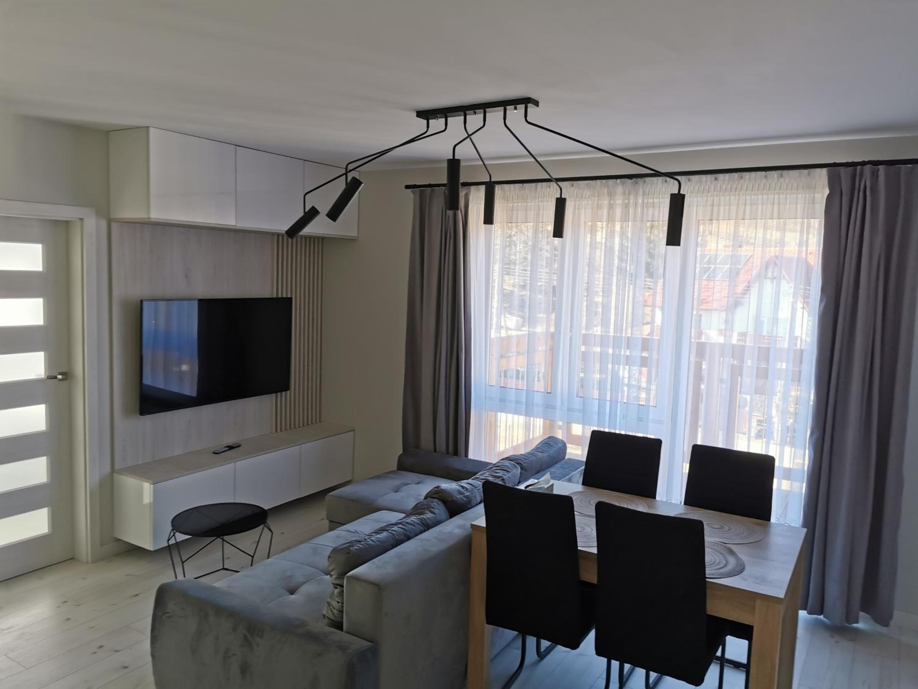 Two-Bedroom Apartment - Photo 9