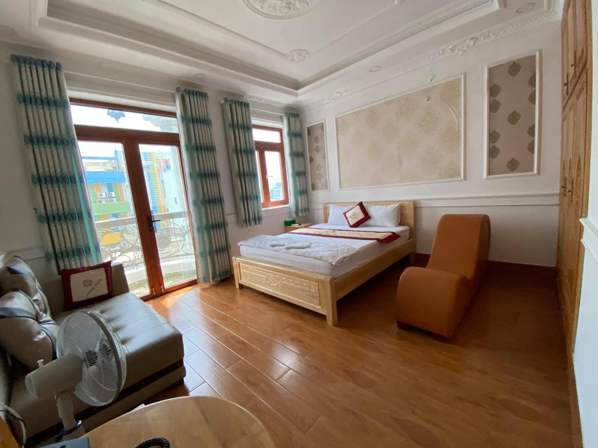 King Room