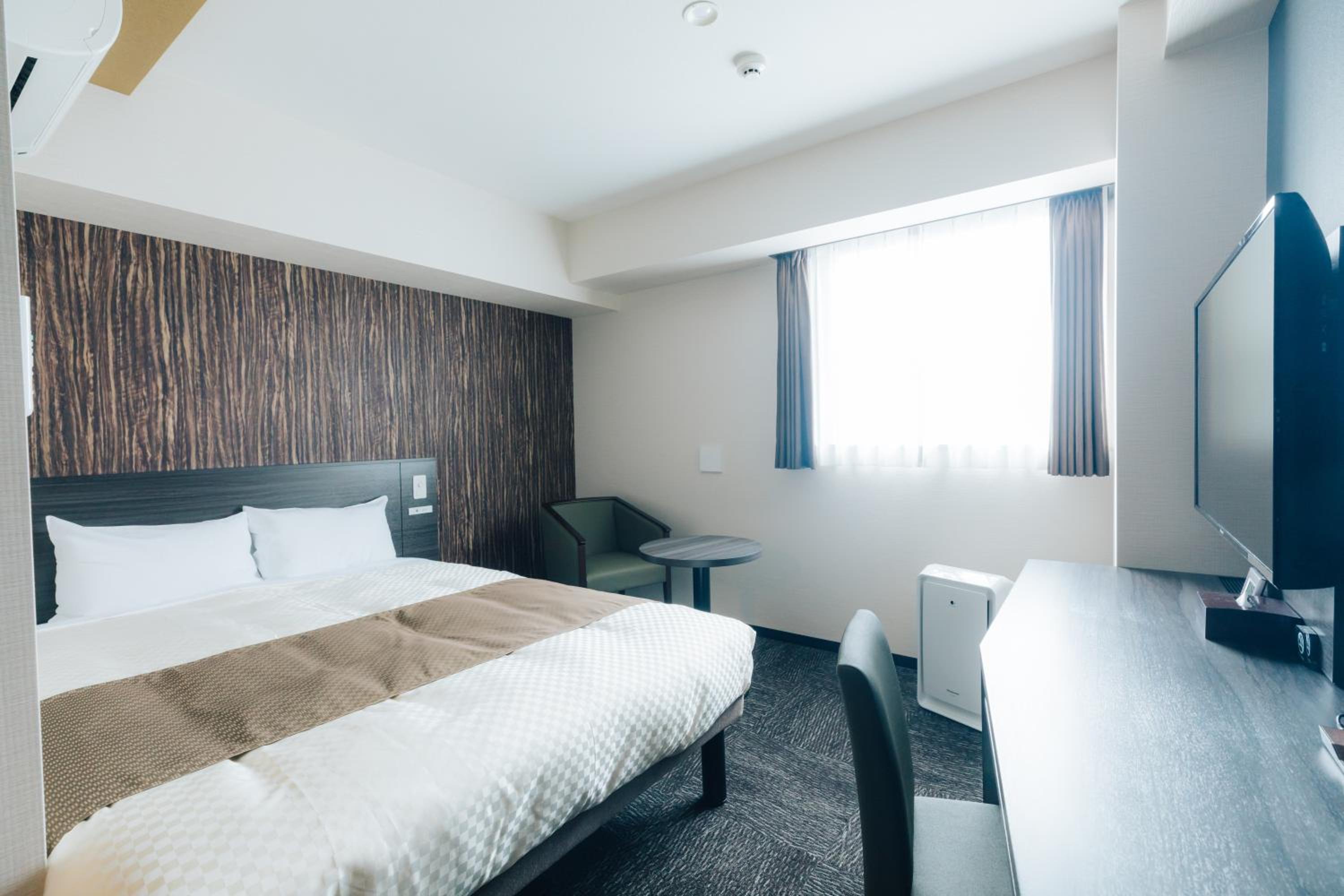 Deluxe Double Room - Photo 8