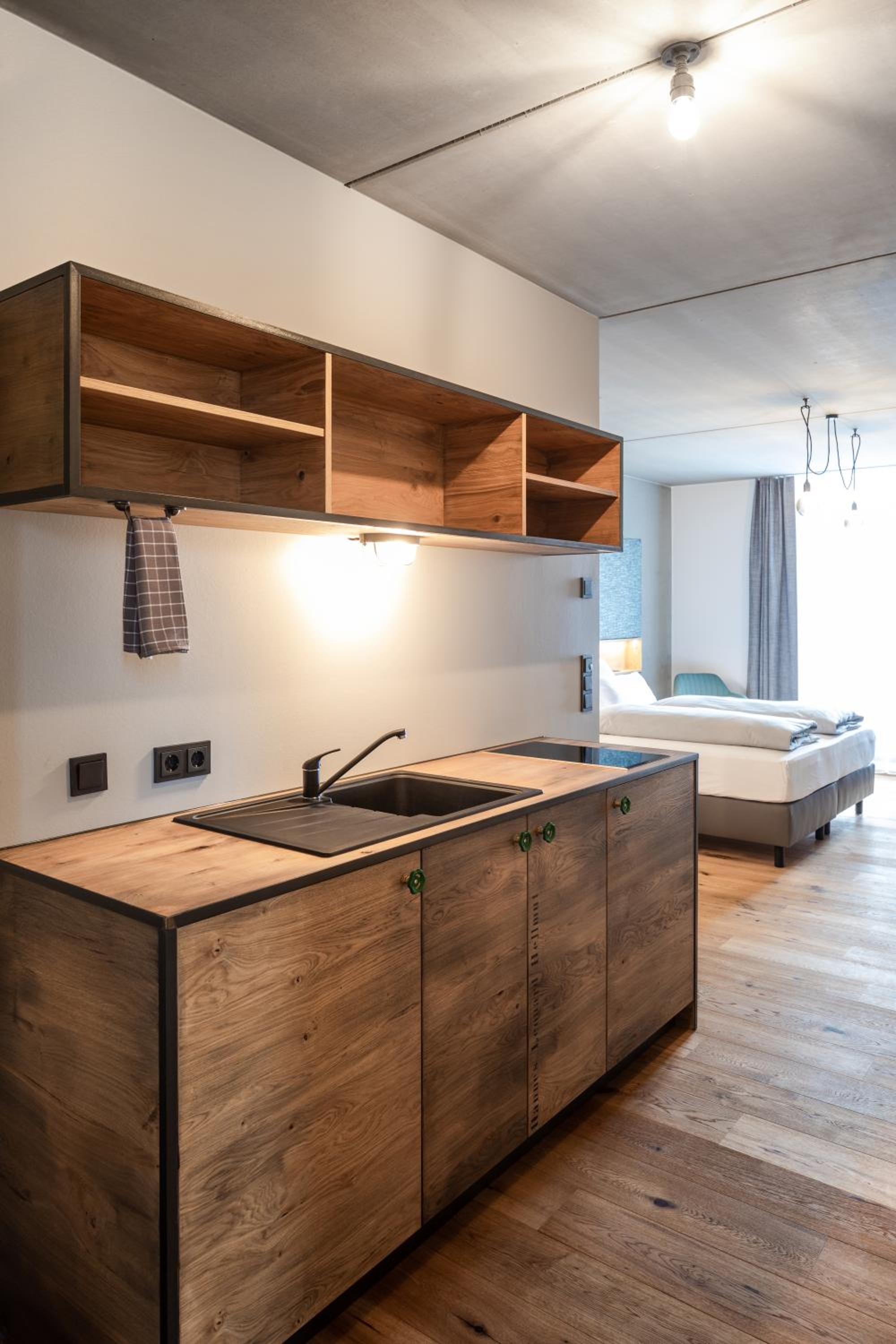 Large Double Room photo 2