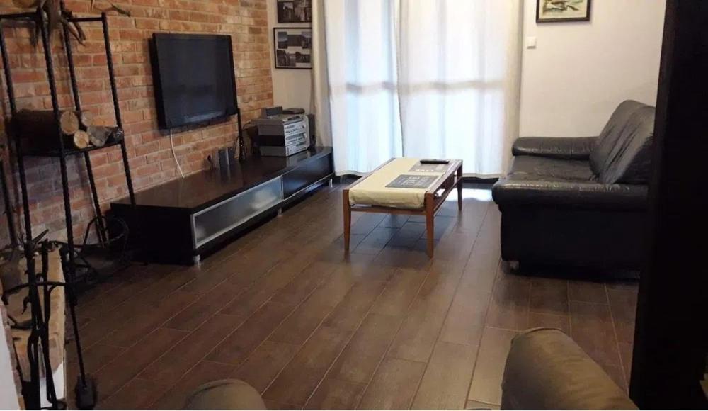 Two-Bedroom House photo 1
