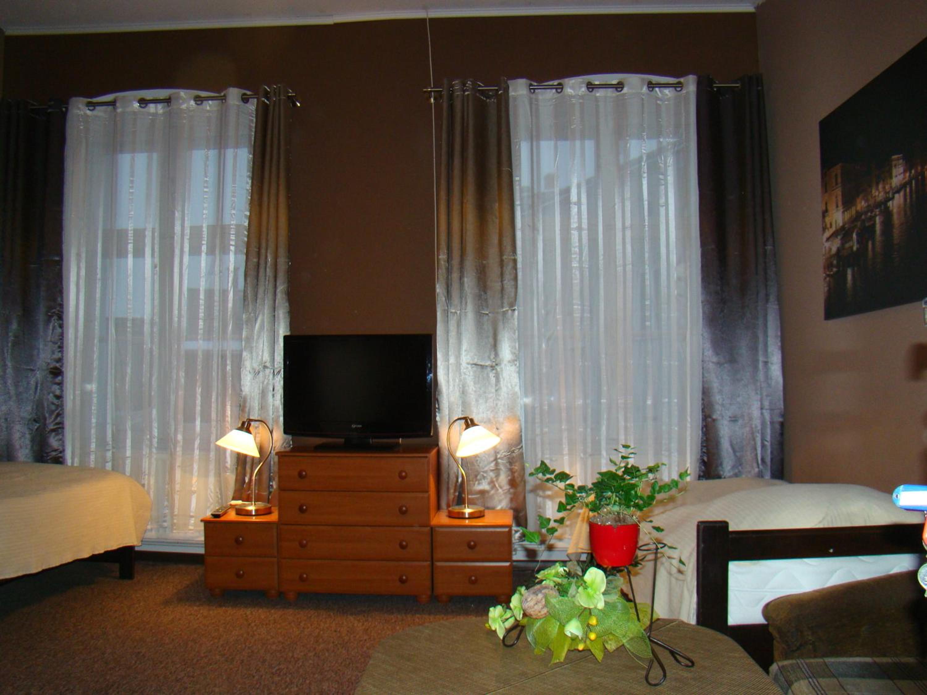 Deluxe Double Room with Private Bathroom - Photo 2