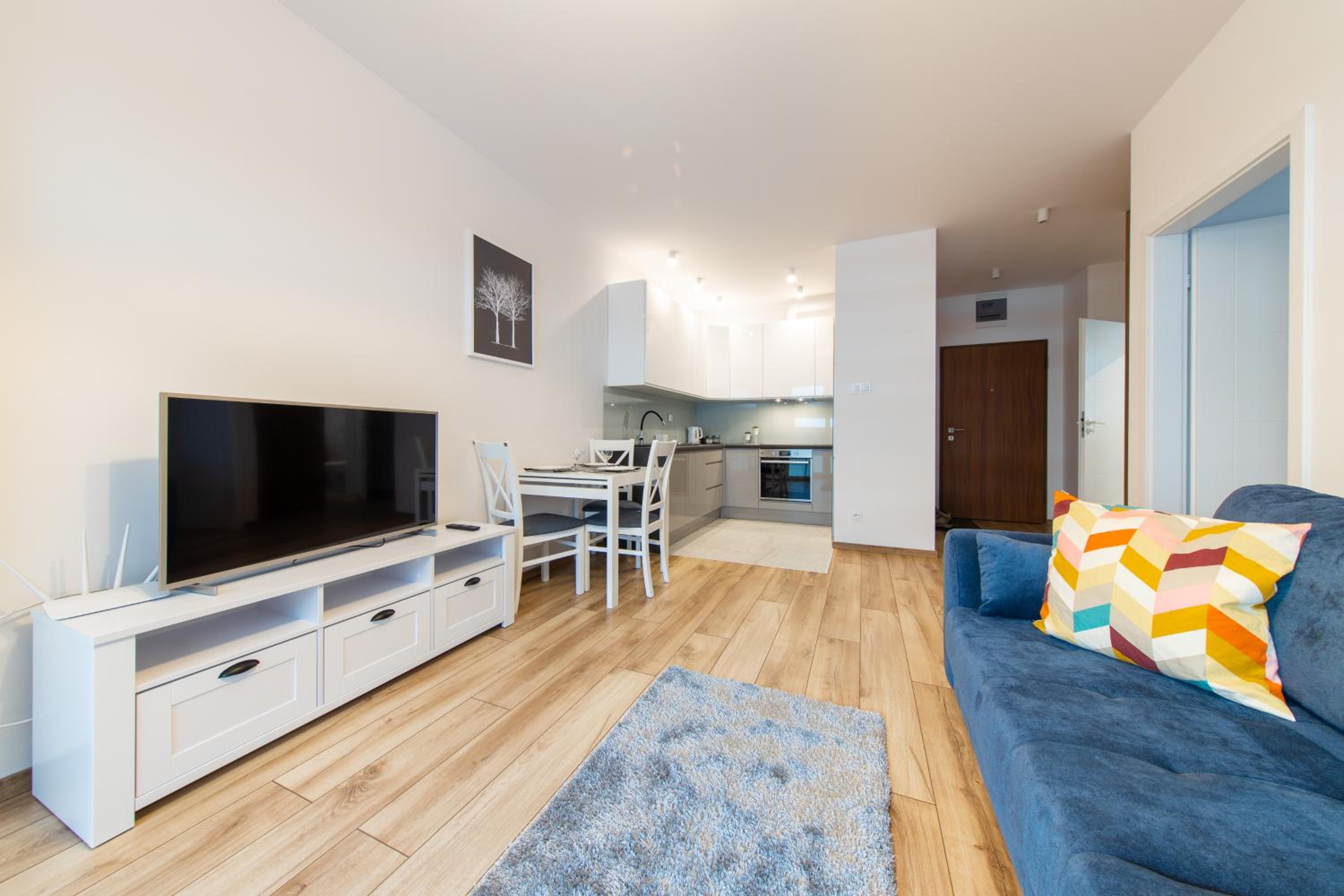 One-Bedroom Apartment - Photo 6