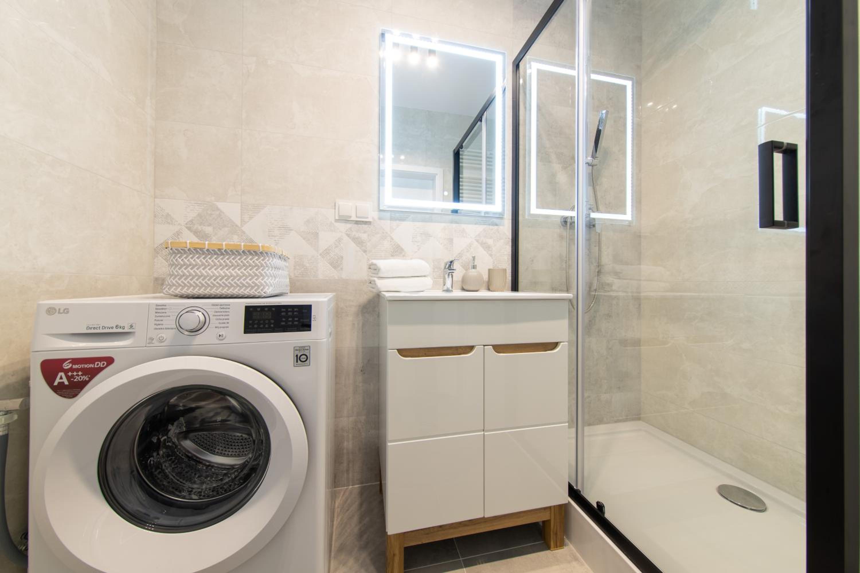 One-Bedroom Apartment - Photo 10