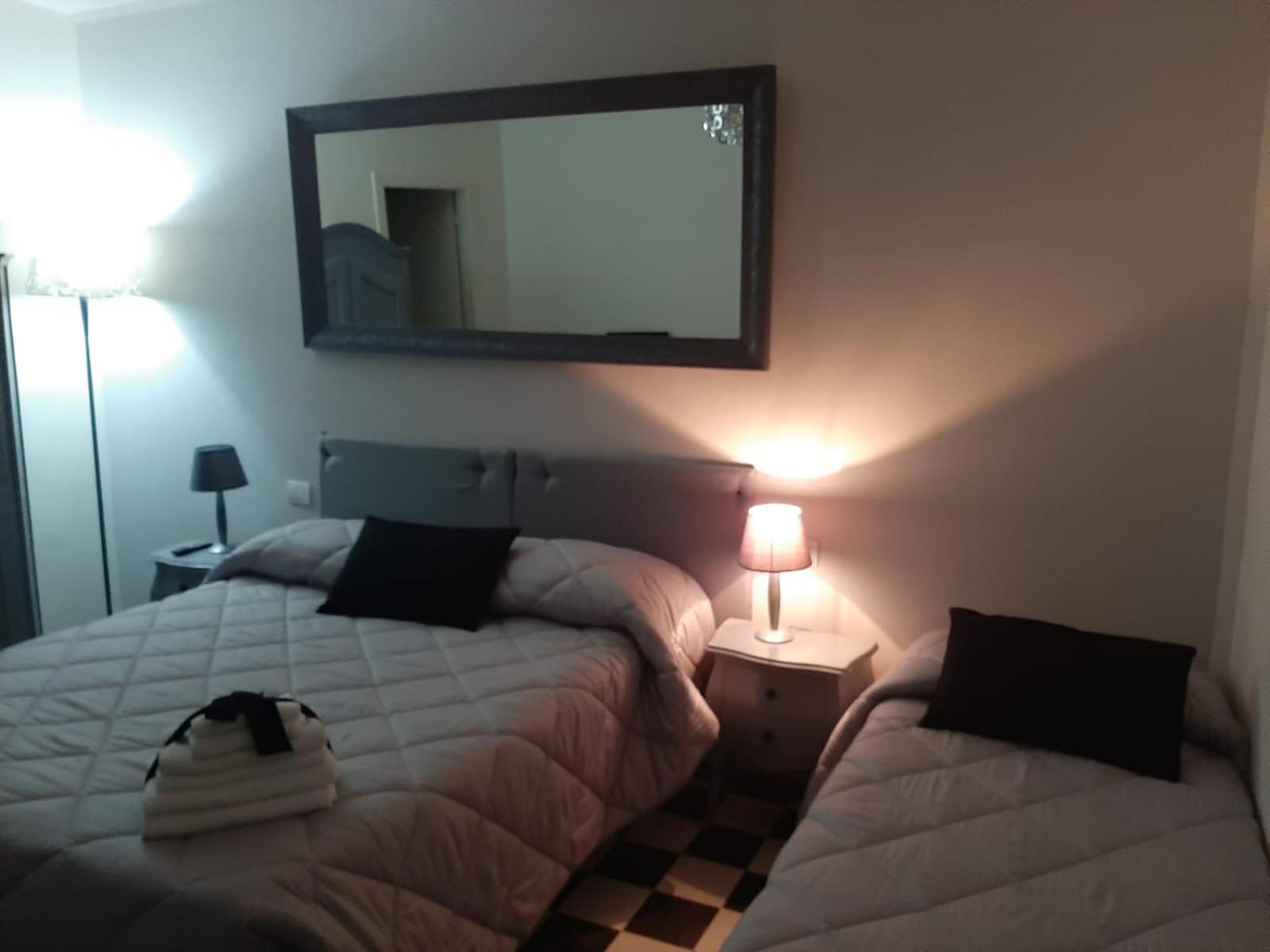 Triple Room - Photo 21