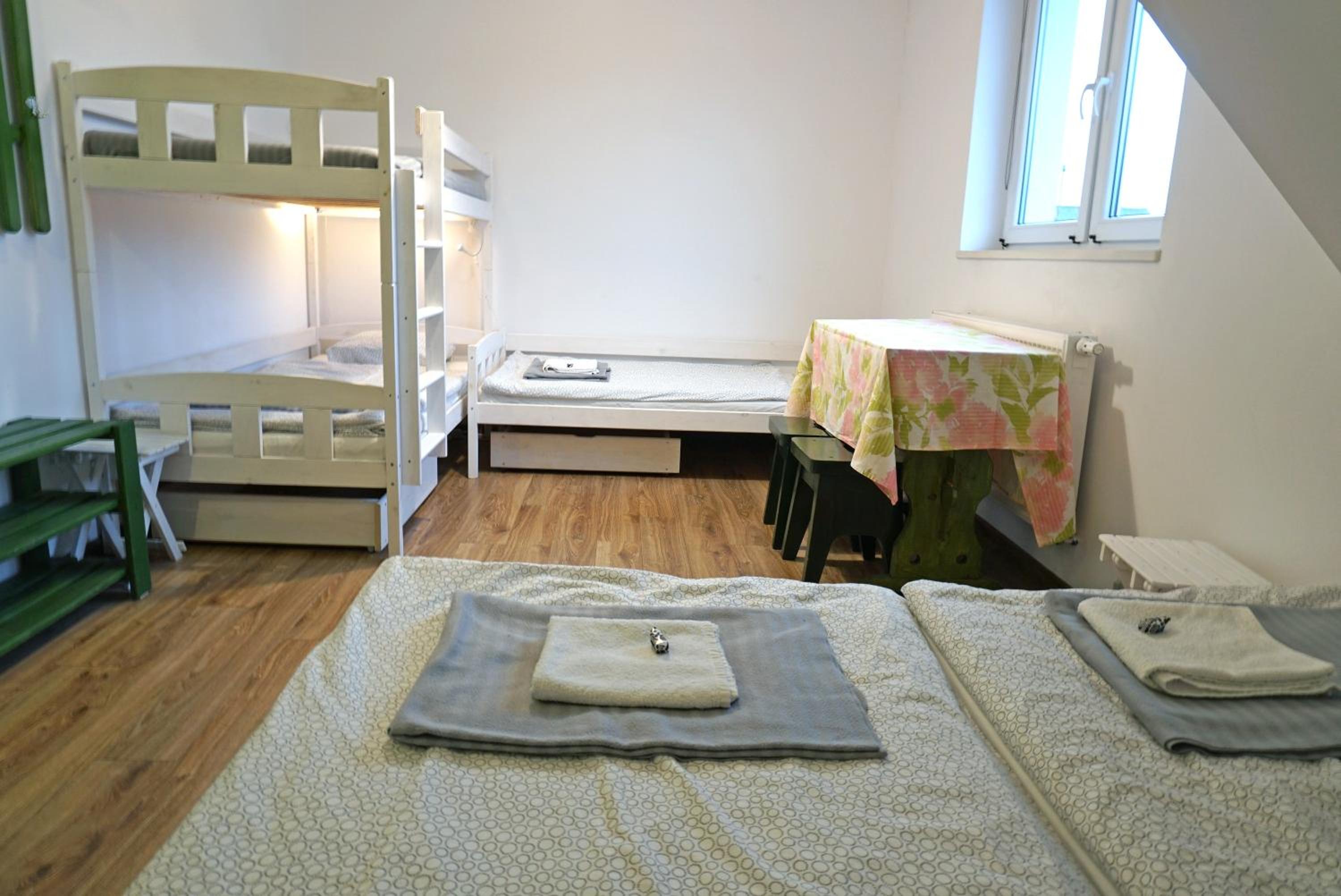 Economy Quadruple Room photo 1