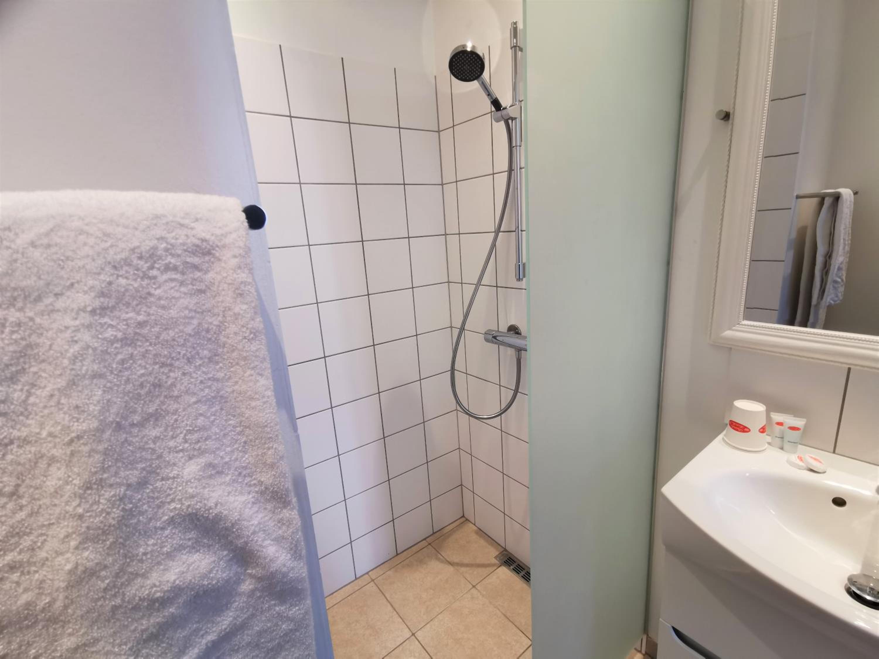 Double Room - Annex - Photo 7