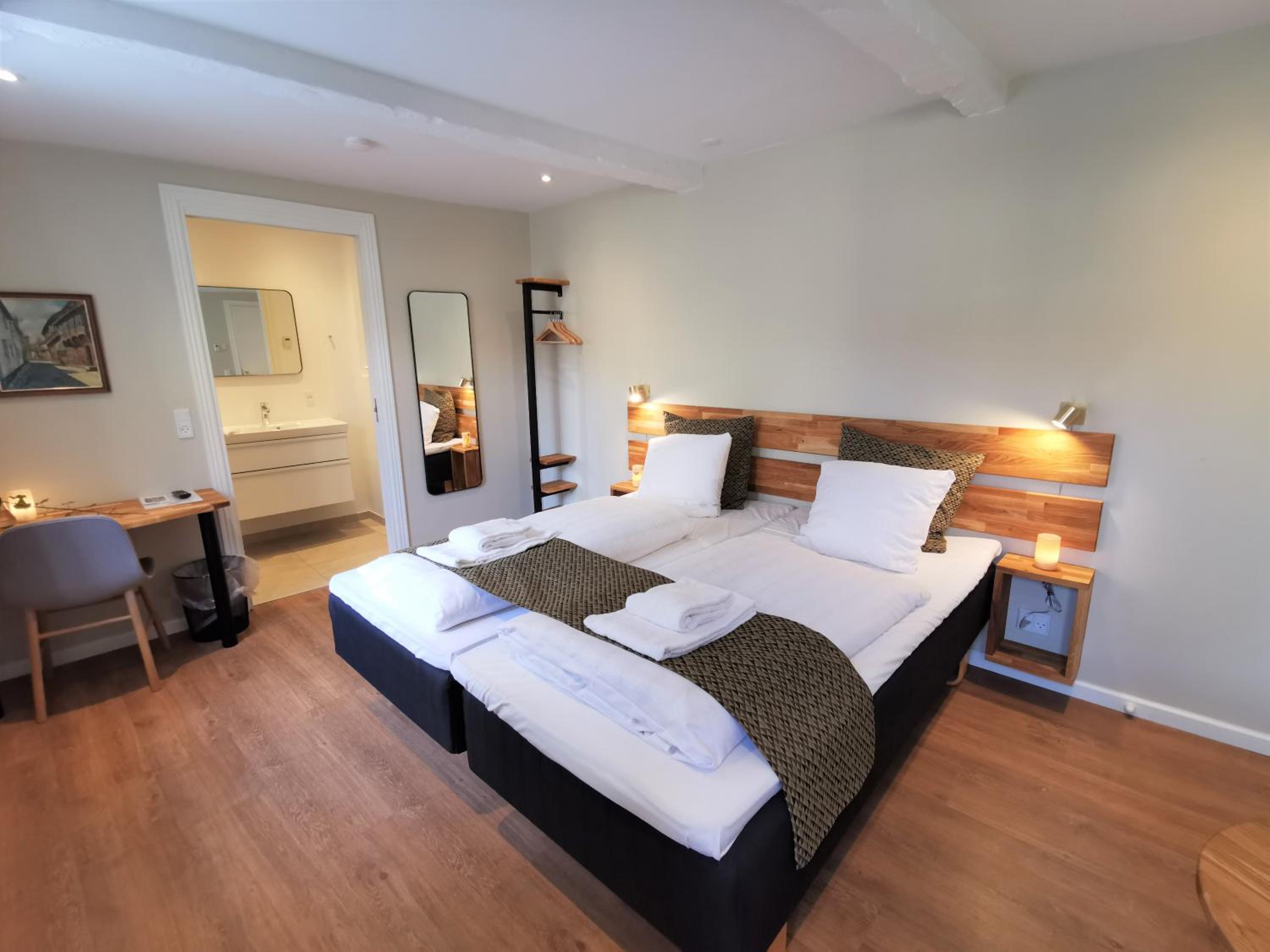 Double Room - Annex - Photo 11
