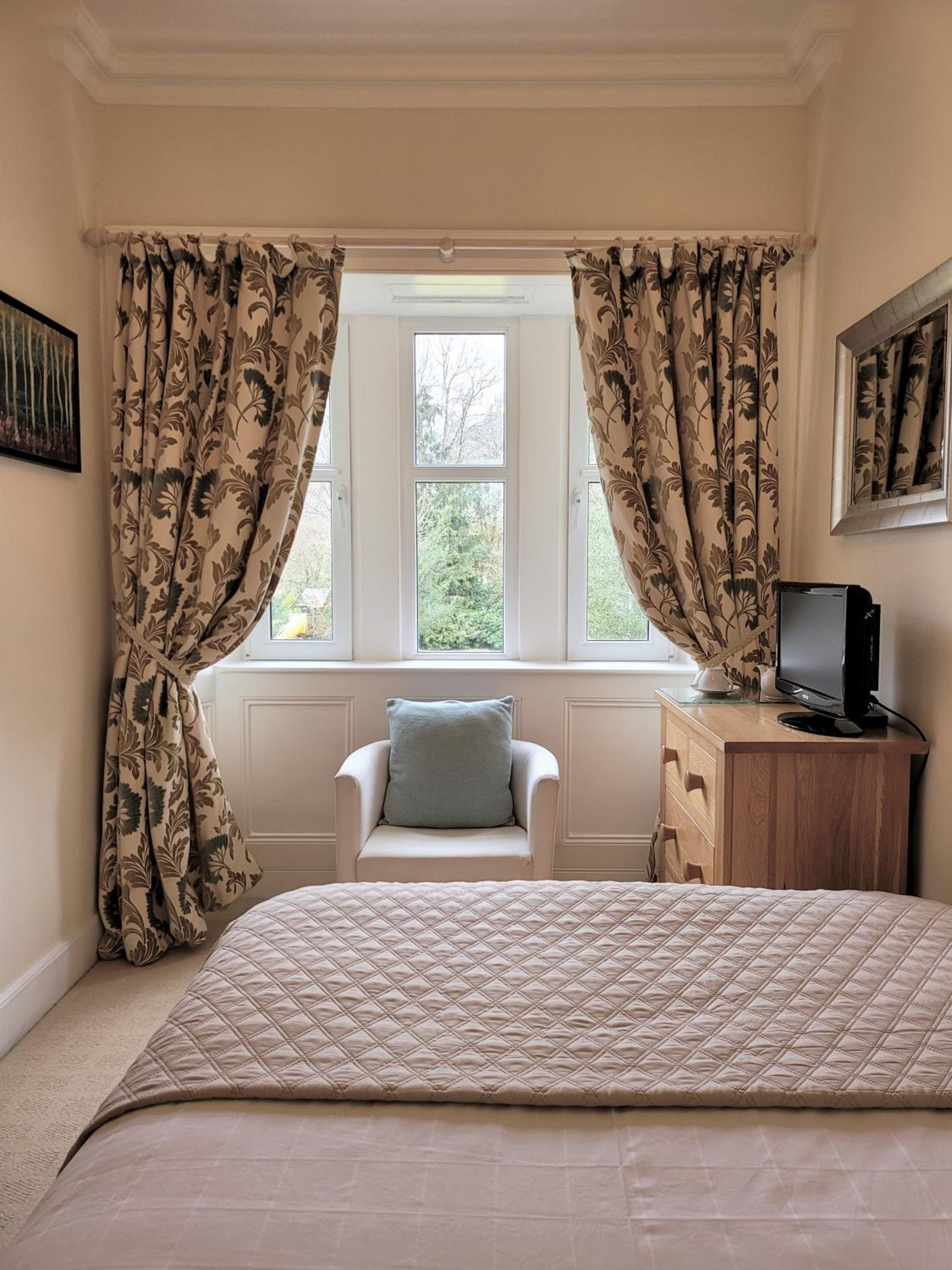 Deluxe Single Room