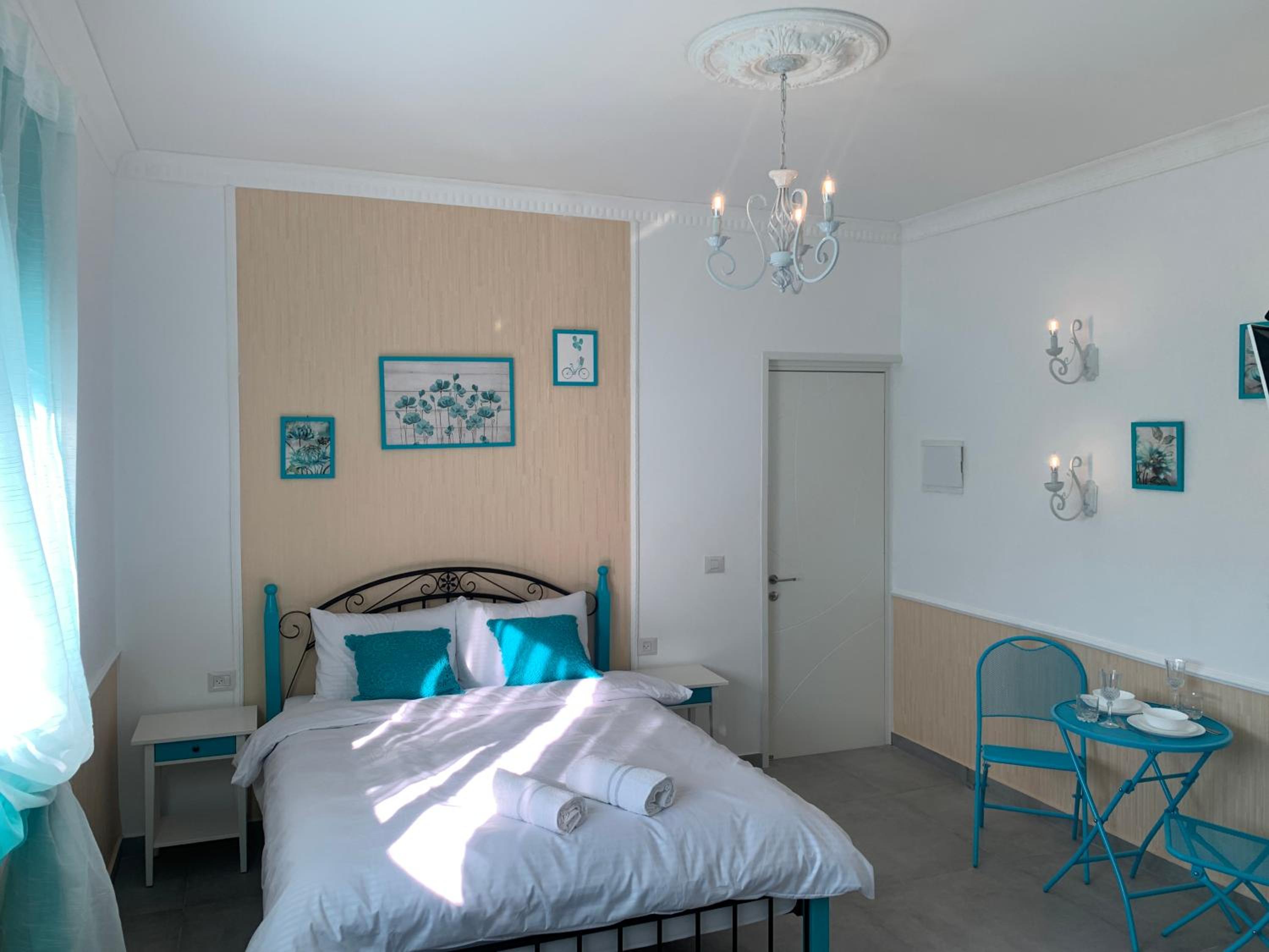 Small Double Room photo 2