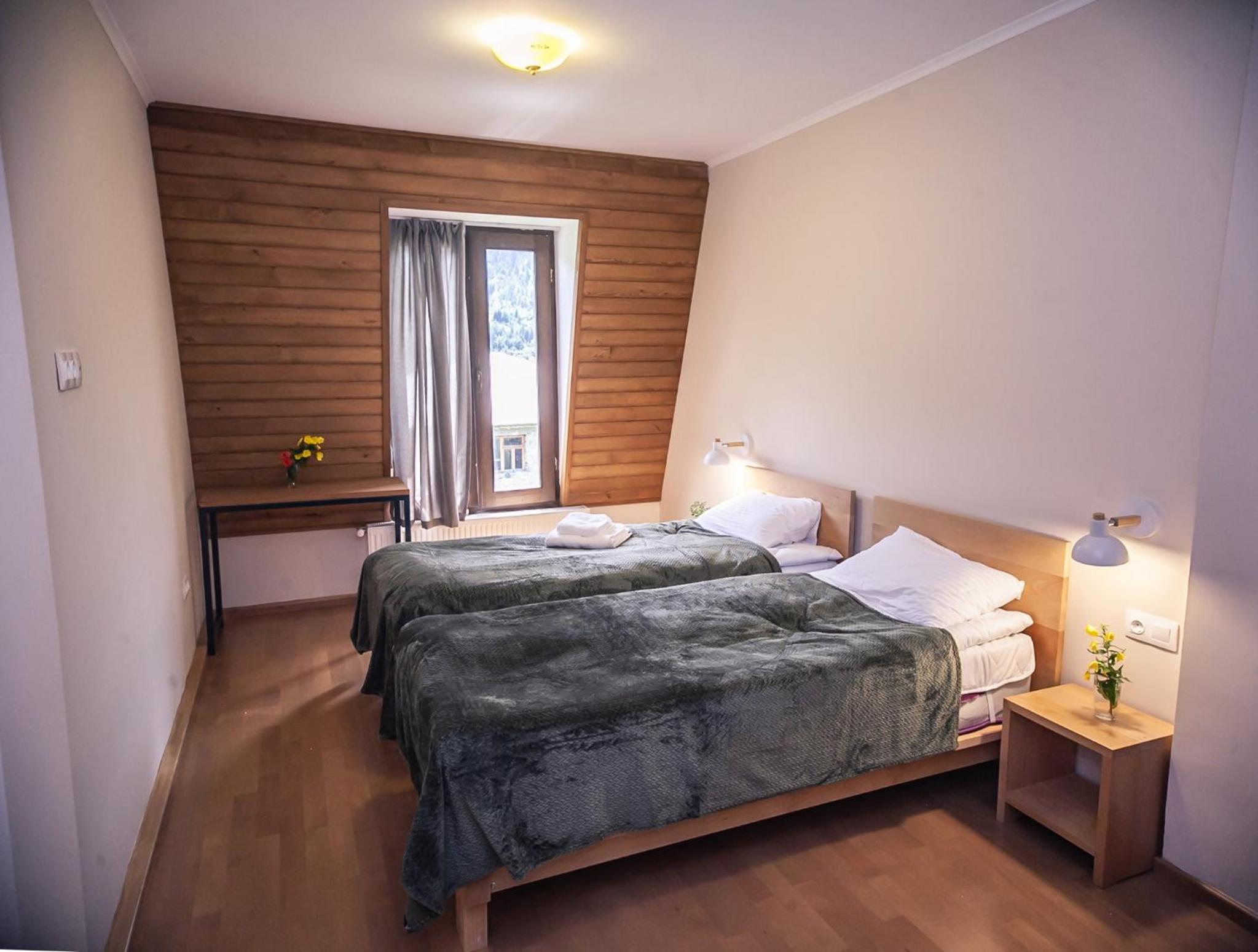 Double or Twin Room with Extra Bed - Photo 1