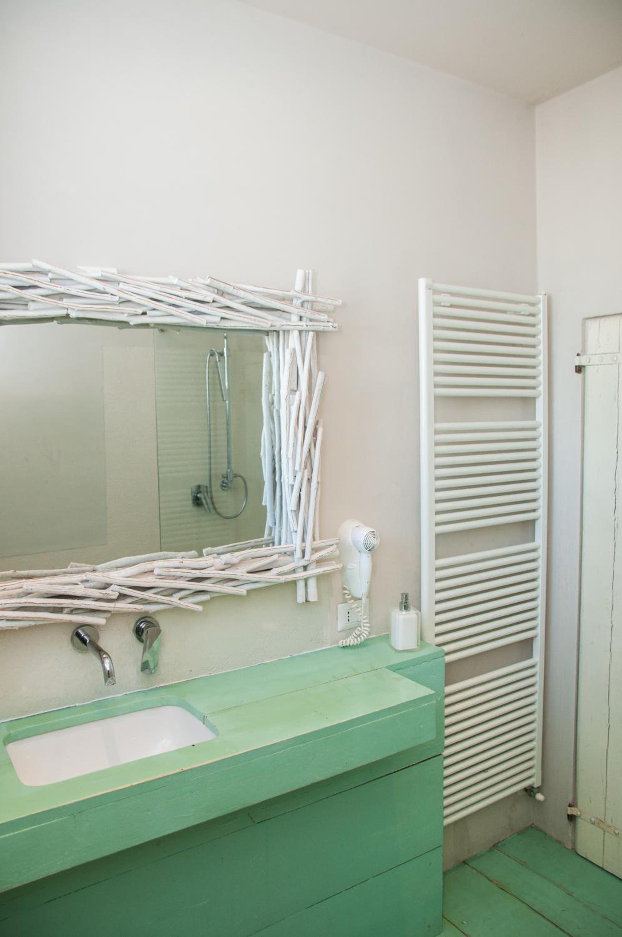 Classic Double or Twin Room photo 3