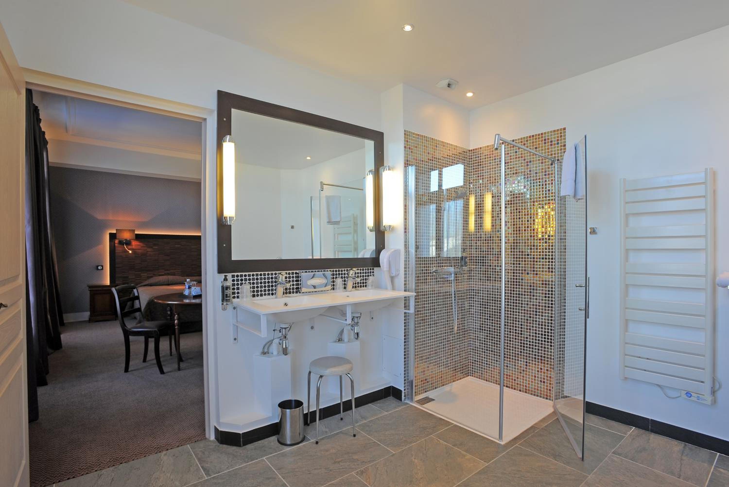 Triple Junior Suite photo 2
