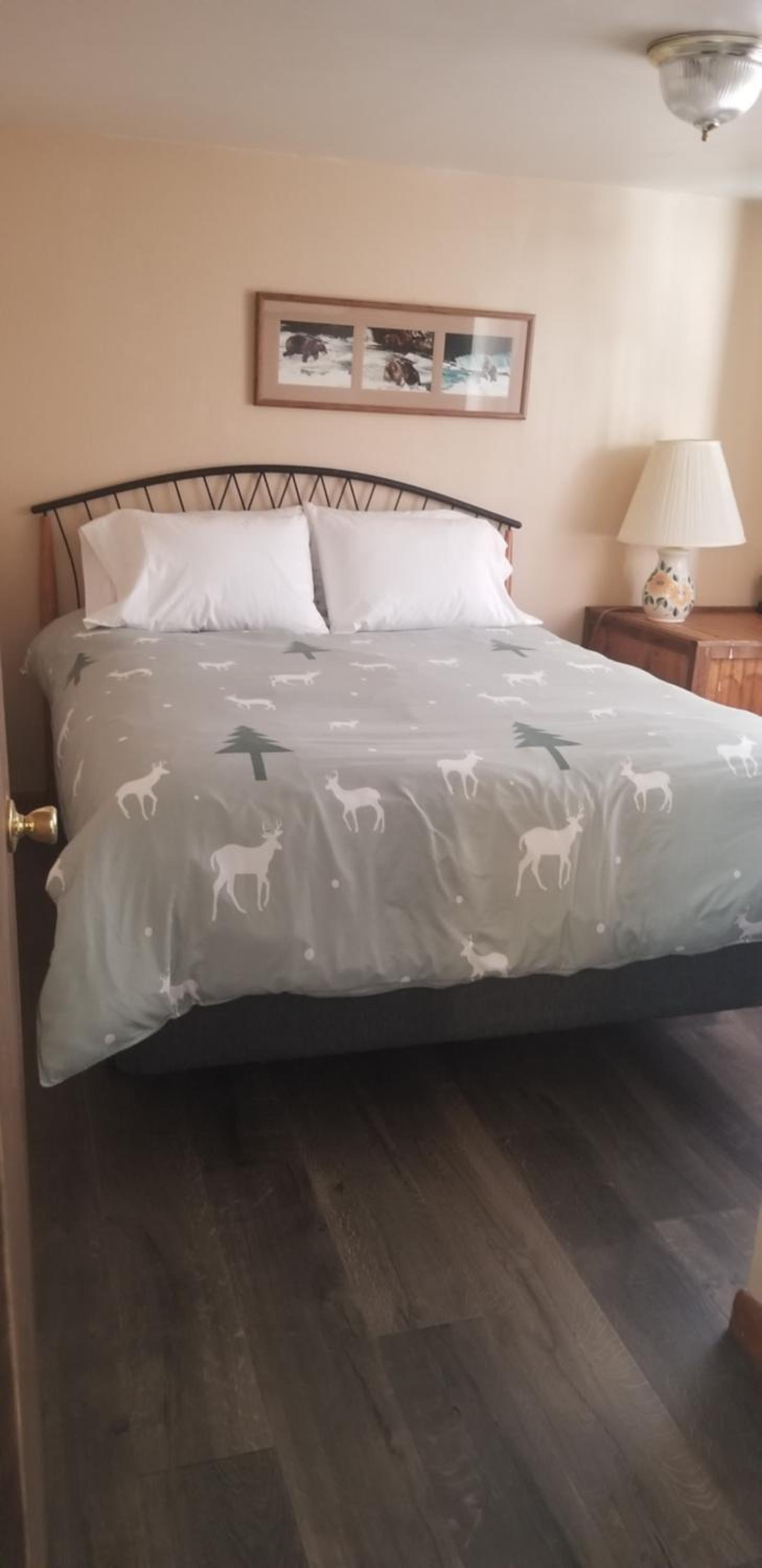 Two-Bedroom Suite - Photo 7