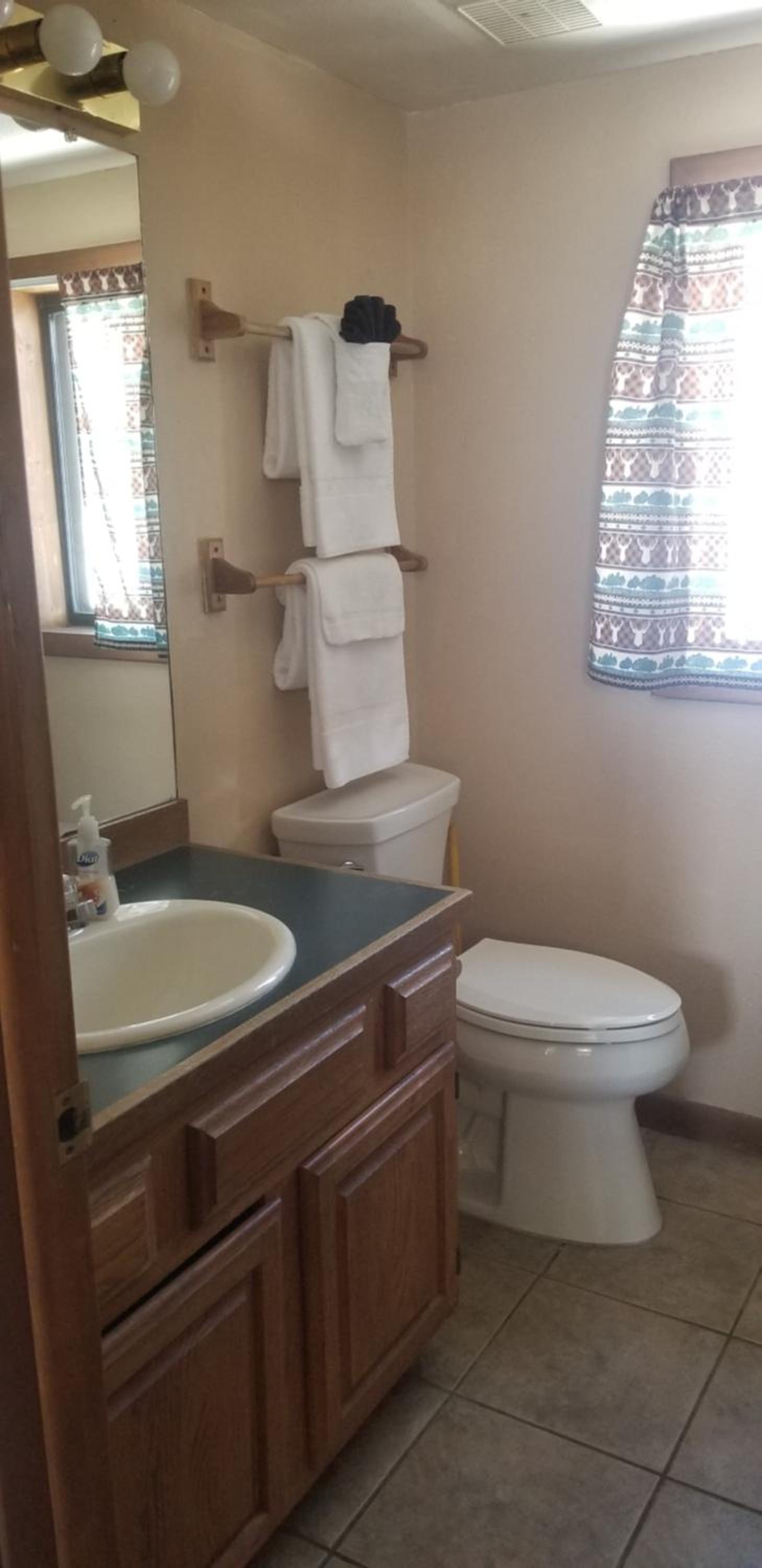 Two-Bedroom Suite - Photo 3
