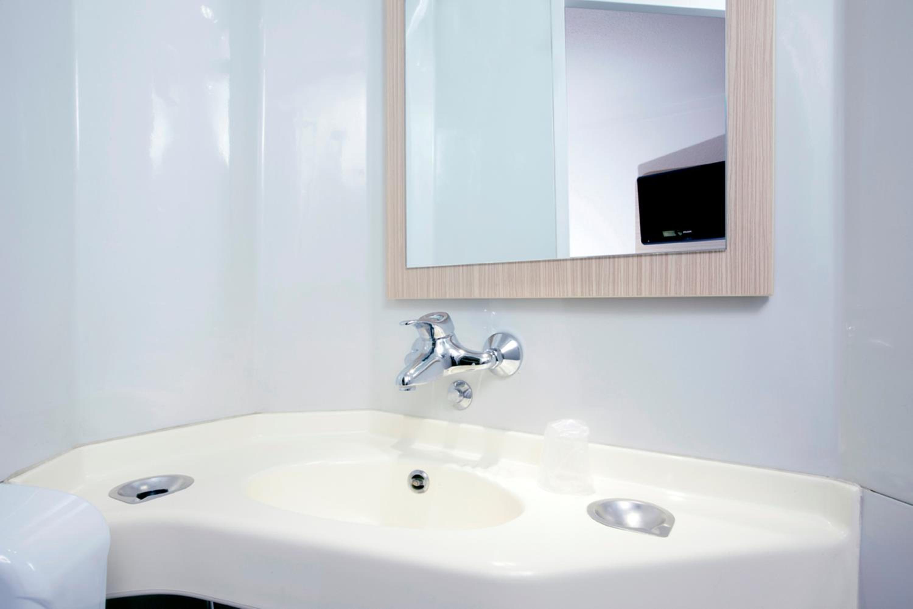 Double Room - Photo 4