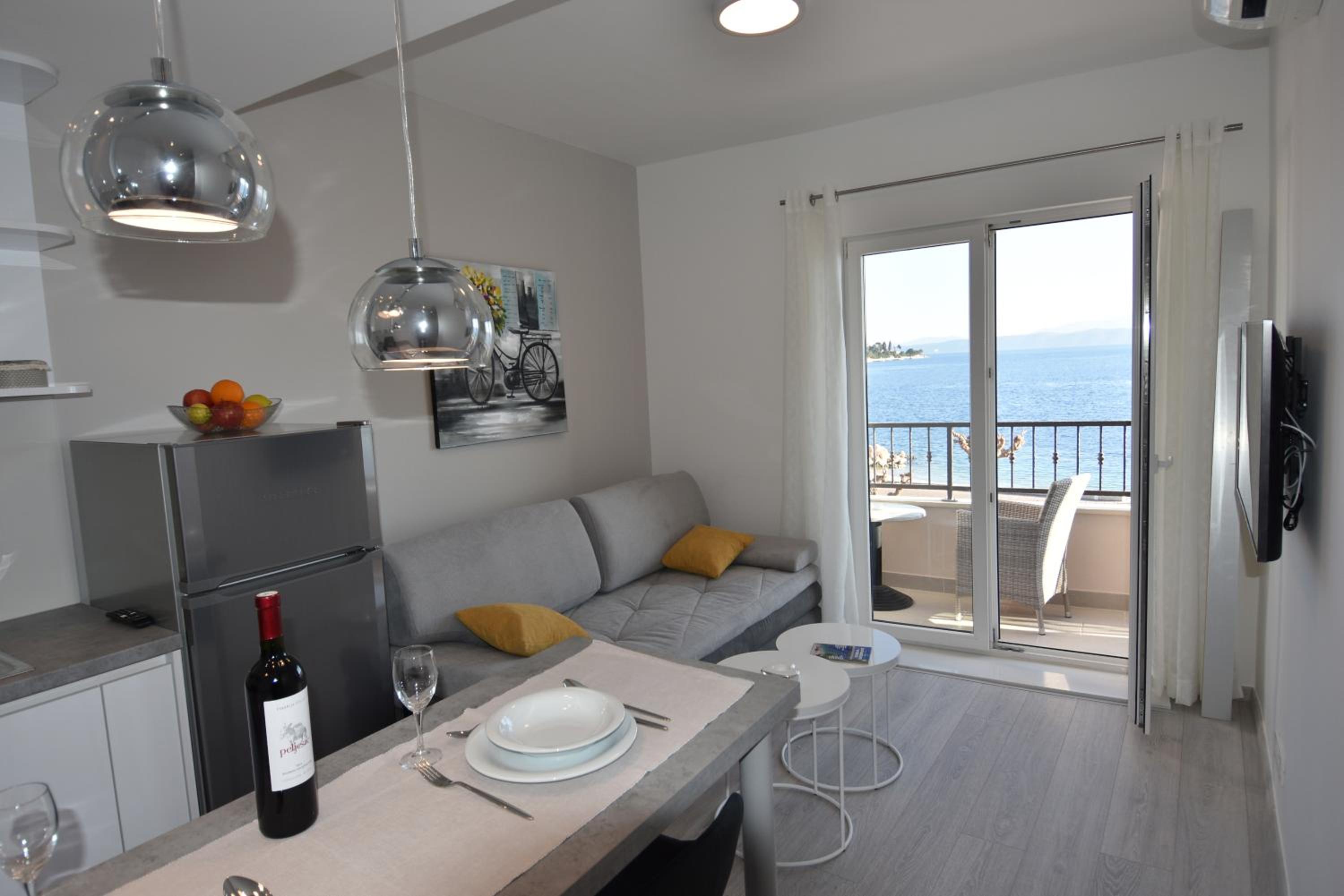 Apartment with Sea View photo 1
