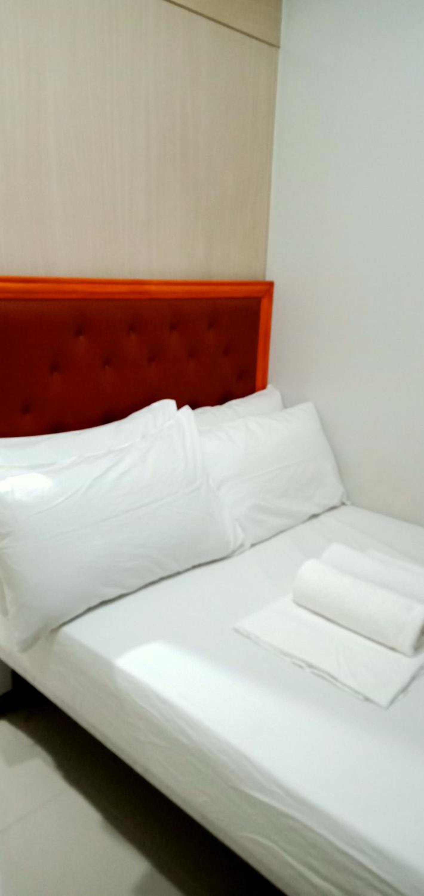 One-Bedroom Apartment - Photo 23