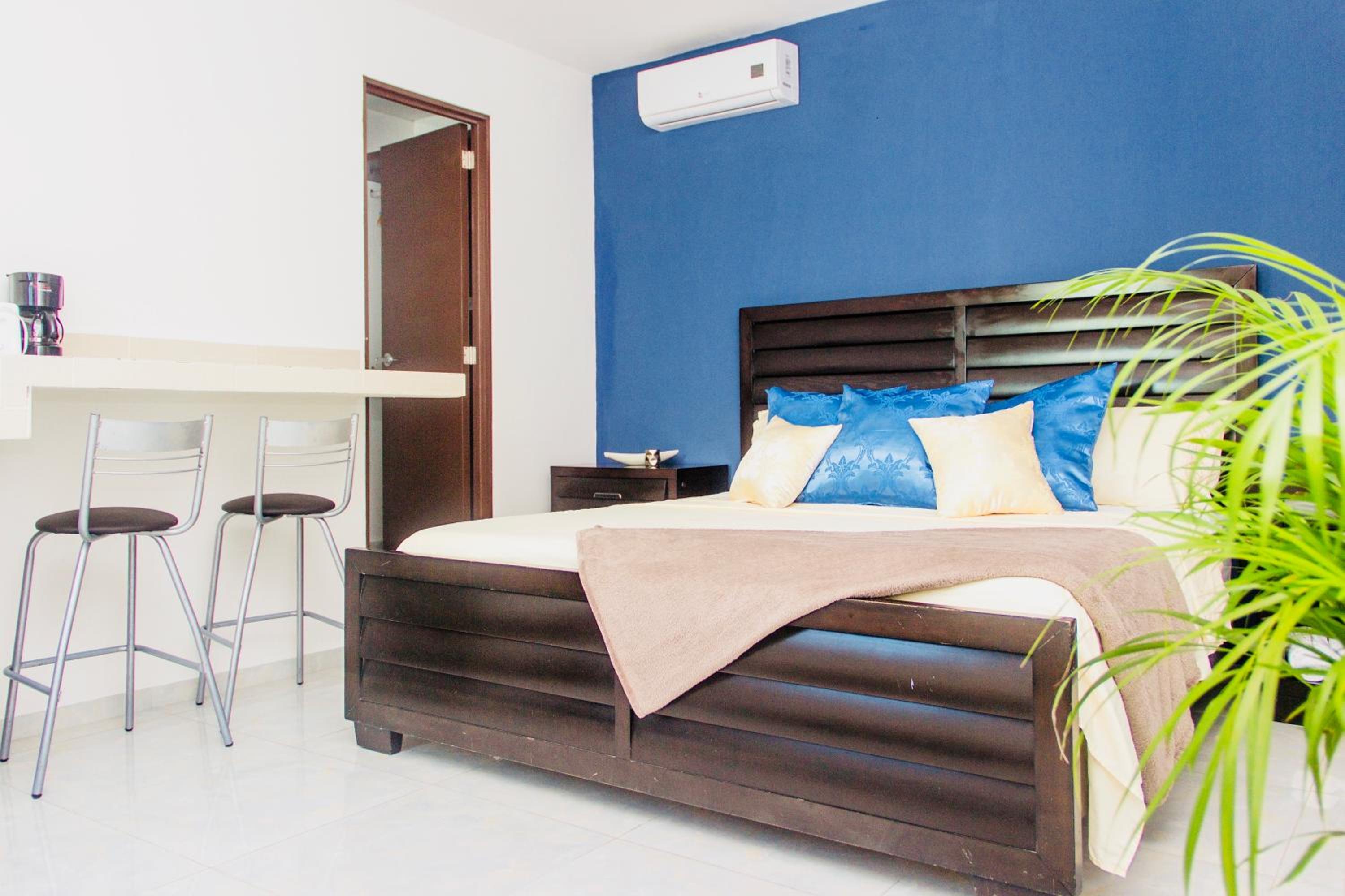 Deluxe Triple Room - Photo 1