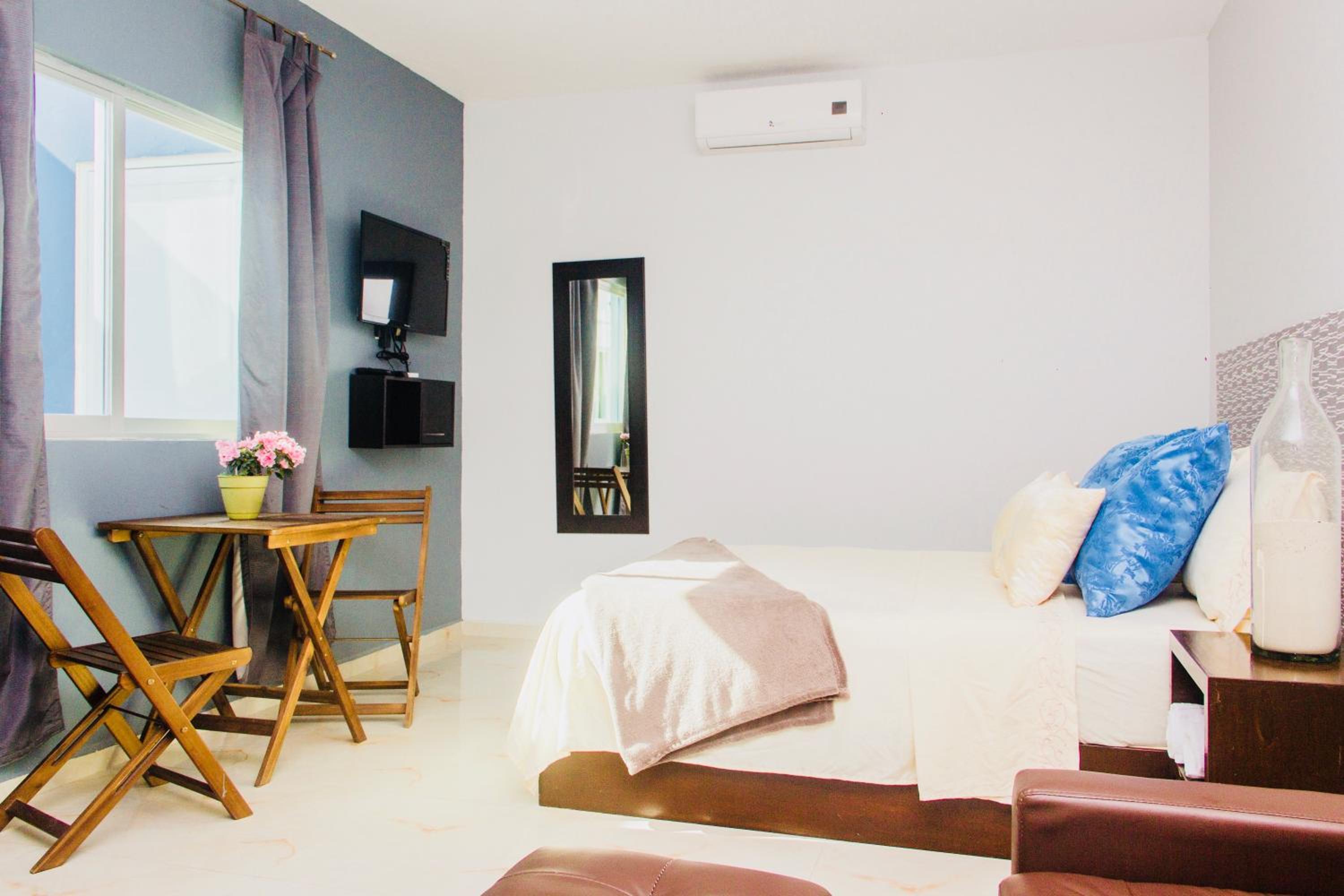 Deluxe Triple Room - Photo 5