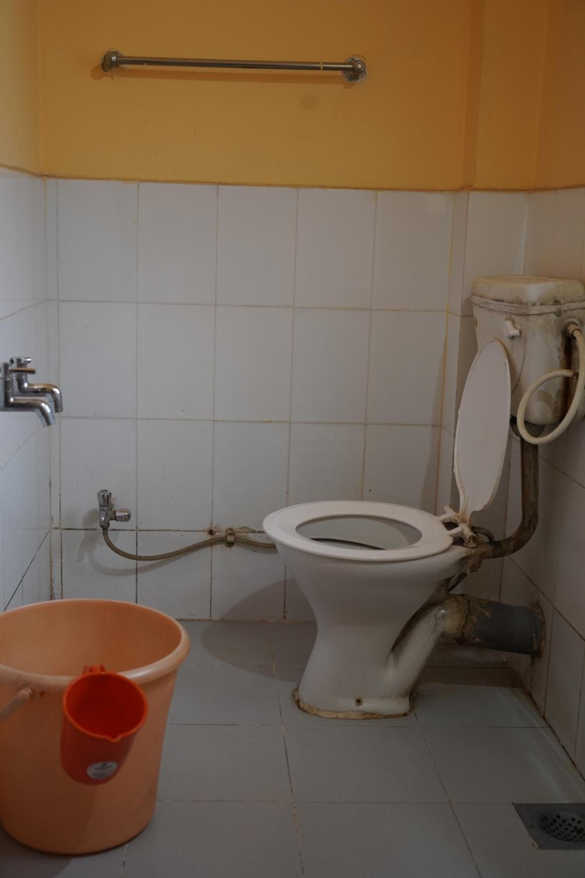Budget Double Room photo 2
